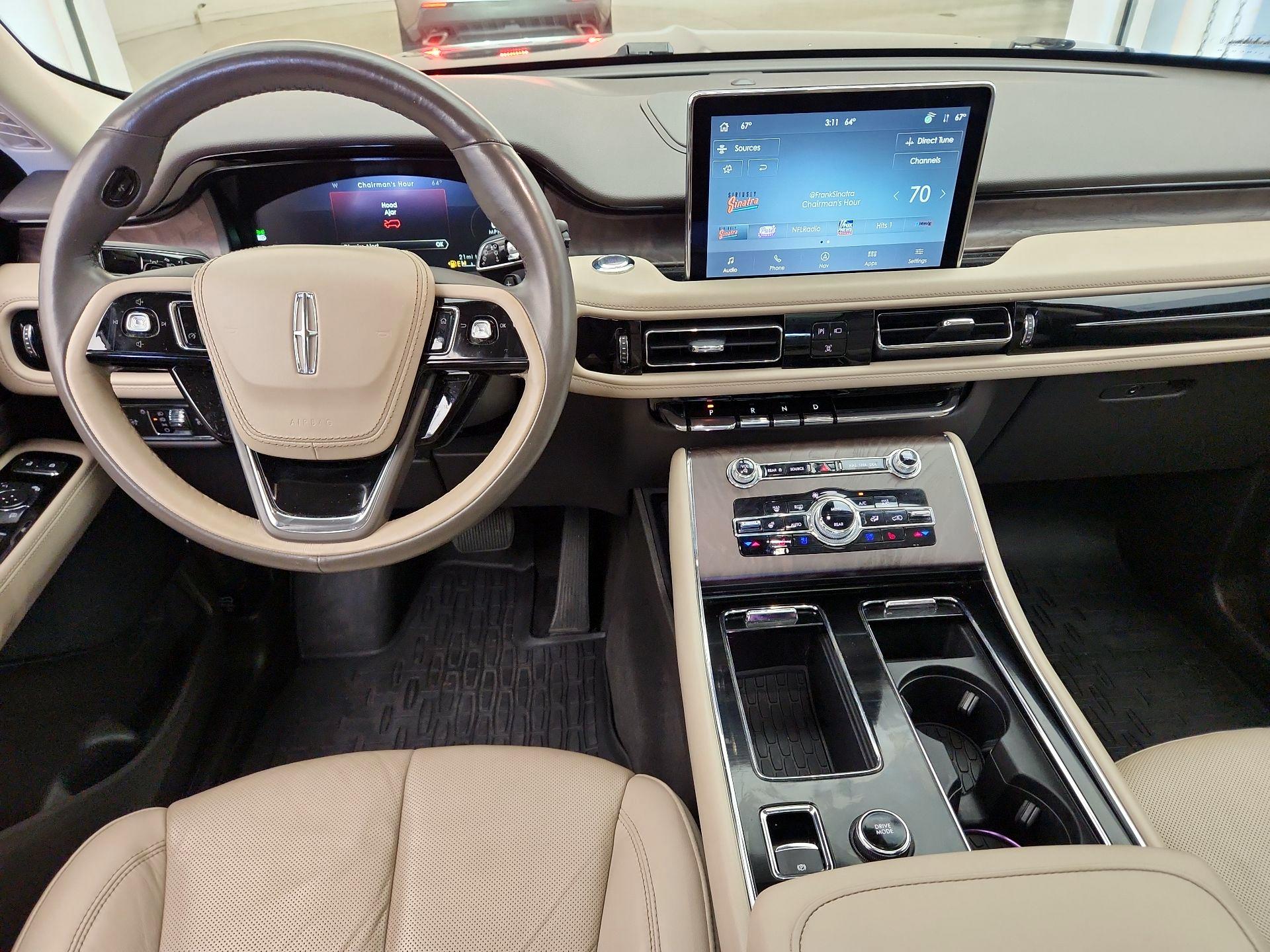 Thumbnail: 2022 Lincoln Aviator - 9