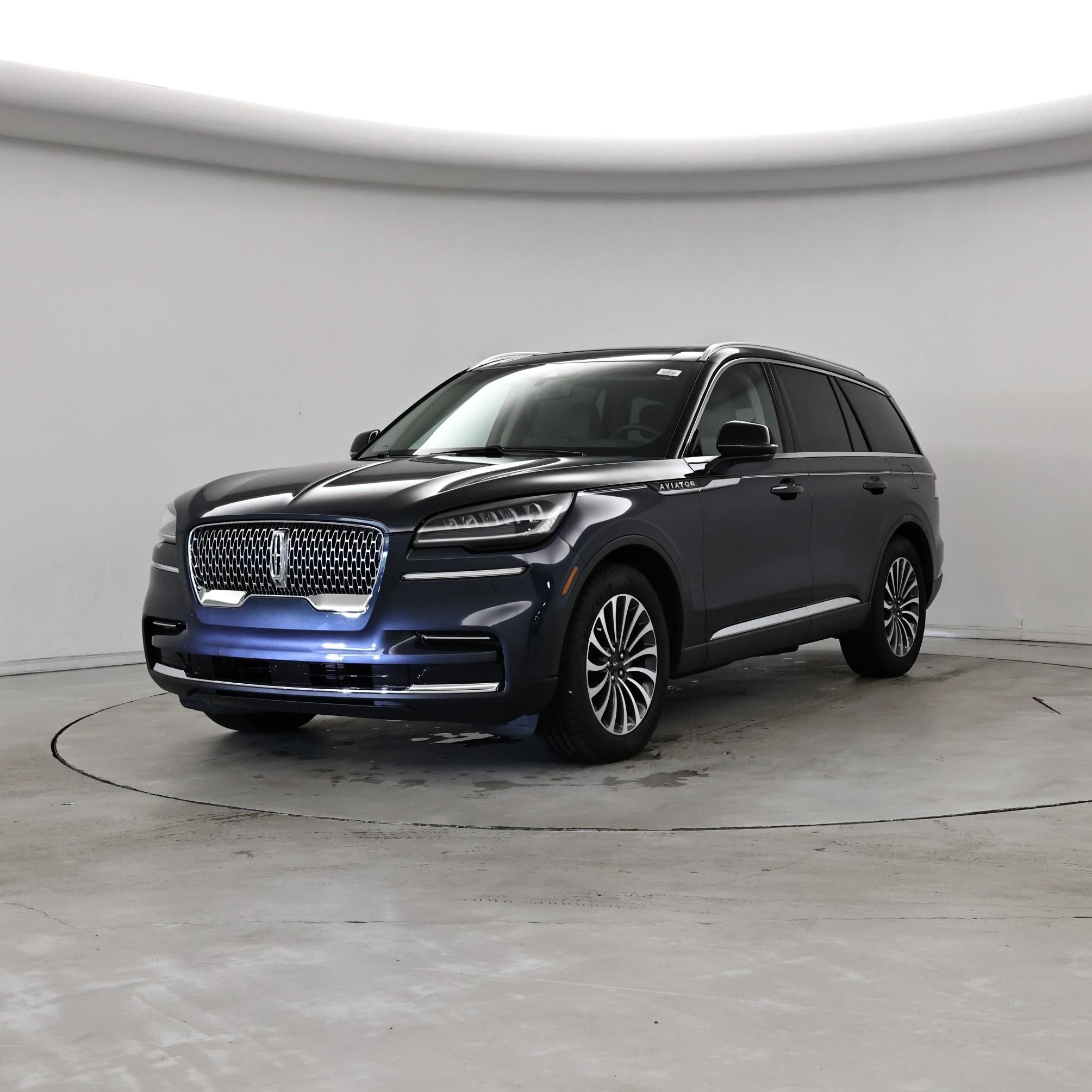 Thumbnail: 2022 Lincoln Aviator - 4