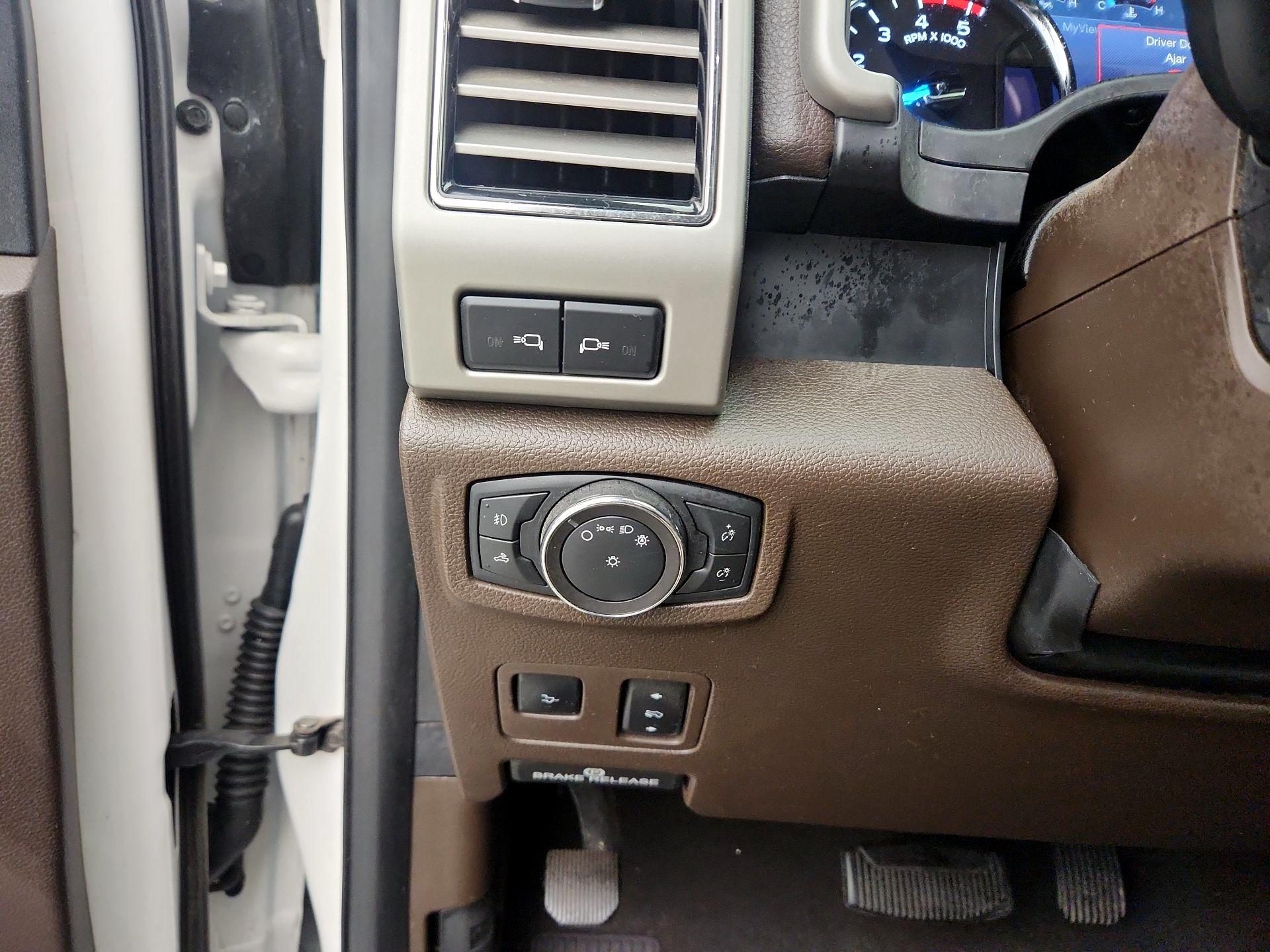 Thumbnail: 2019 Ford F-350 - 13