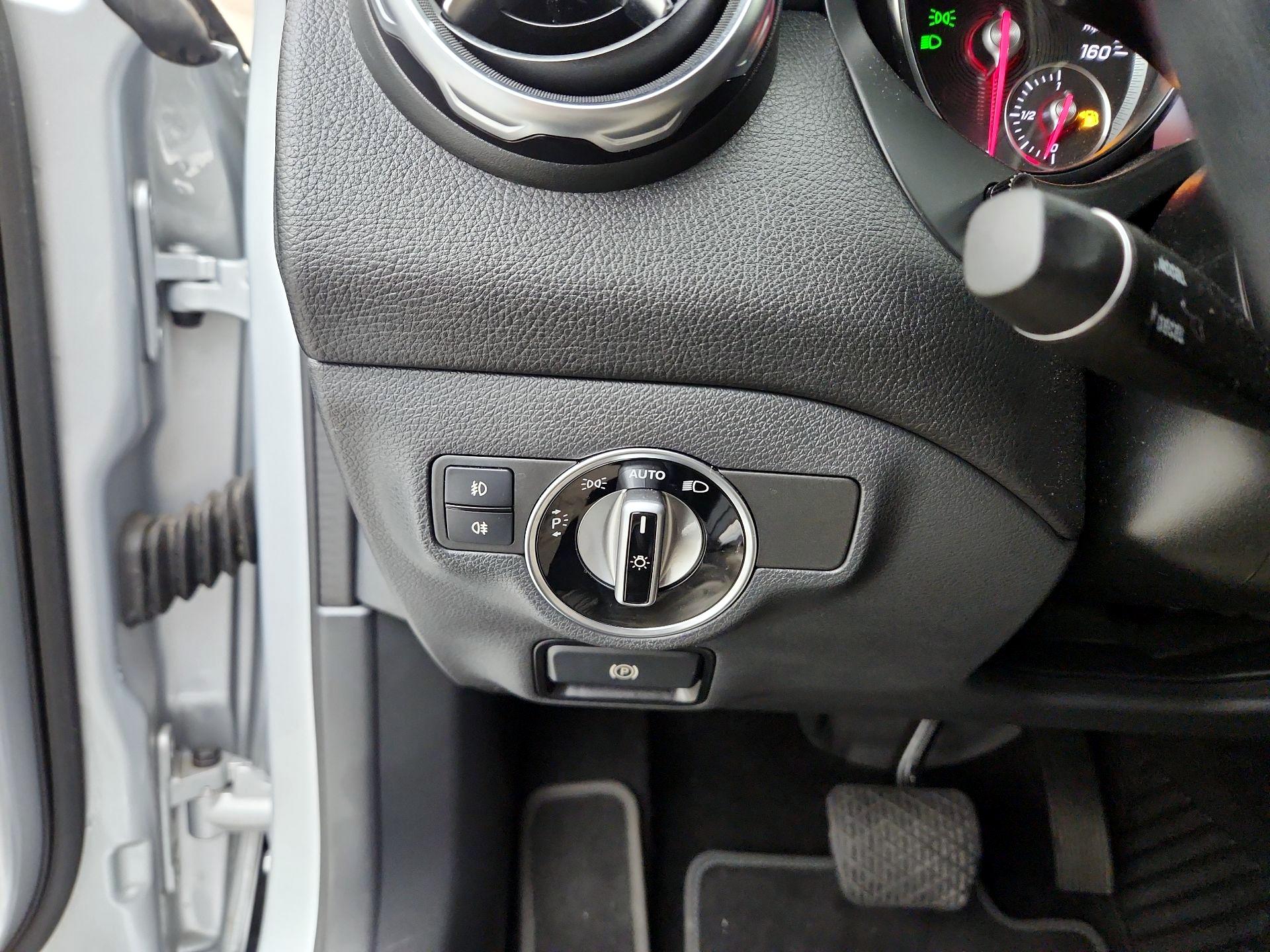 Thumbnail: 2019 Mercedes-Benz GLA - 13