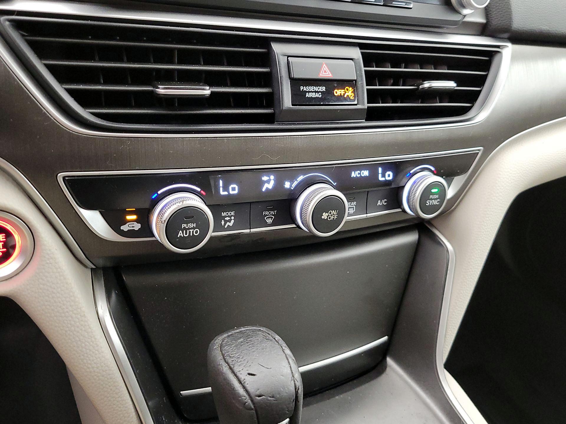 Thumbnail: 2018 Honda Accord - 16