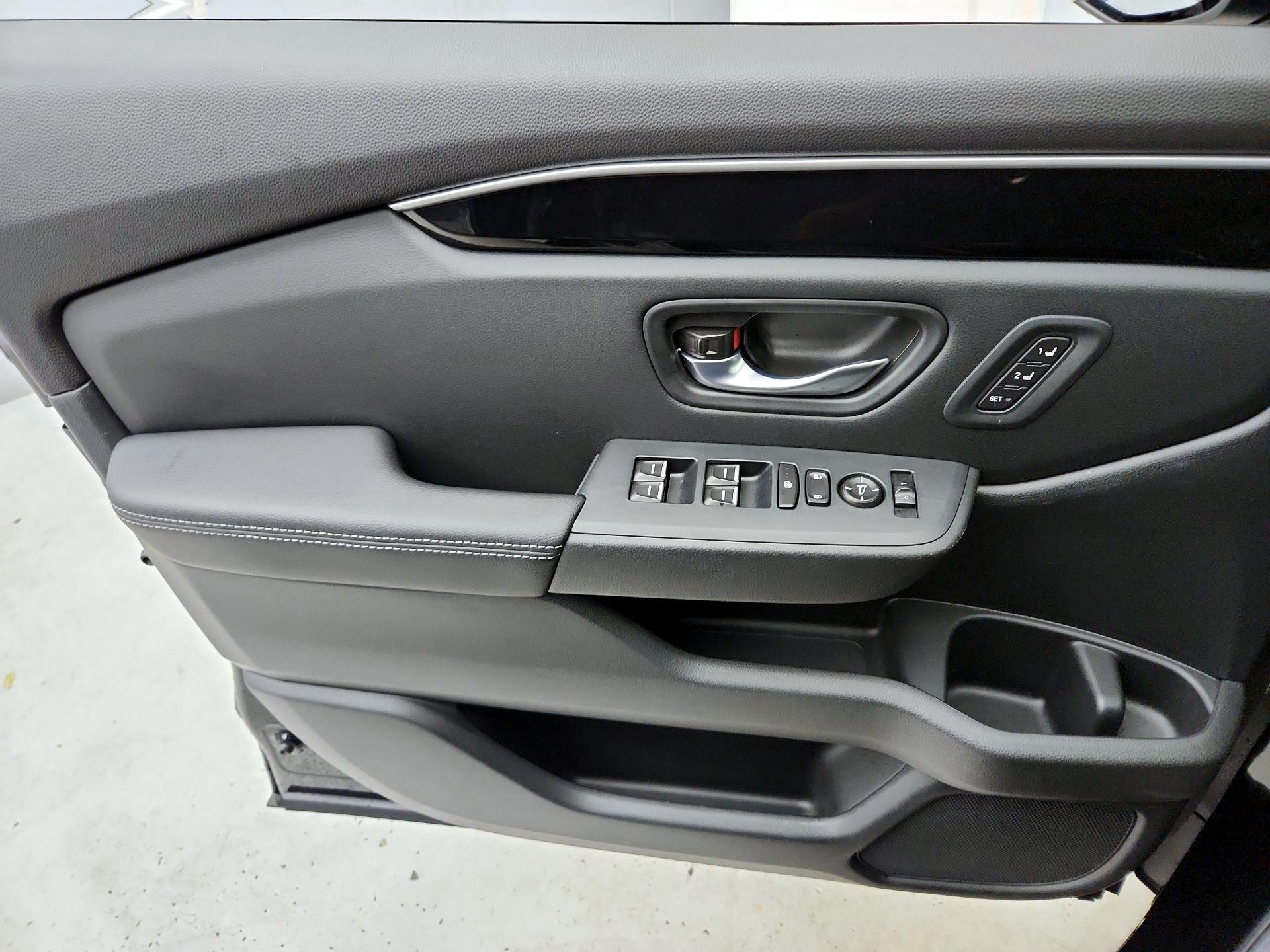 Thumbnail: 2025 Honda Pilot - 12