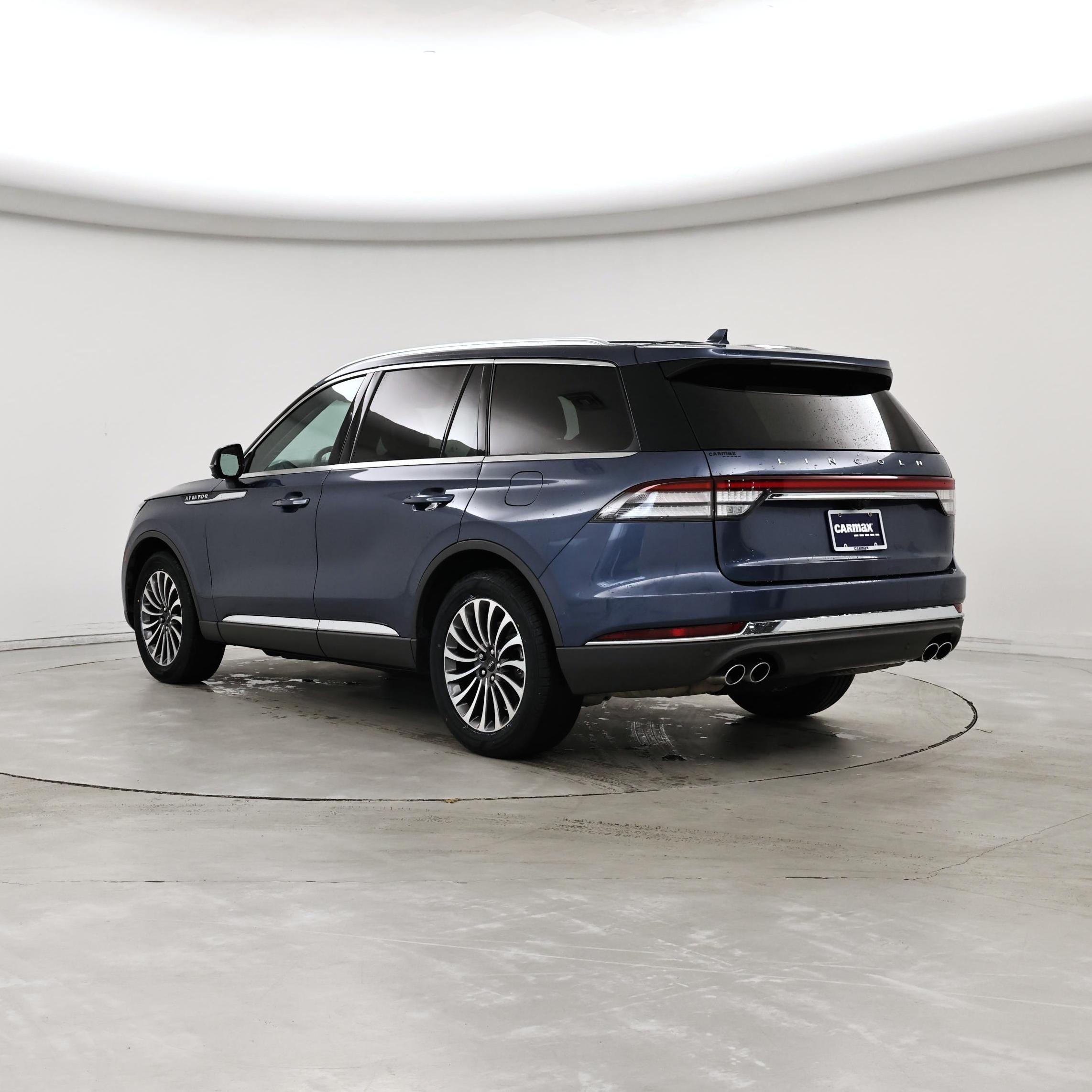 Thumbnail: 2020 Lincoln Aviator - 2