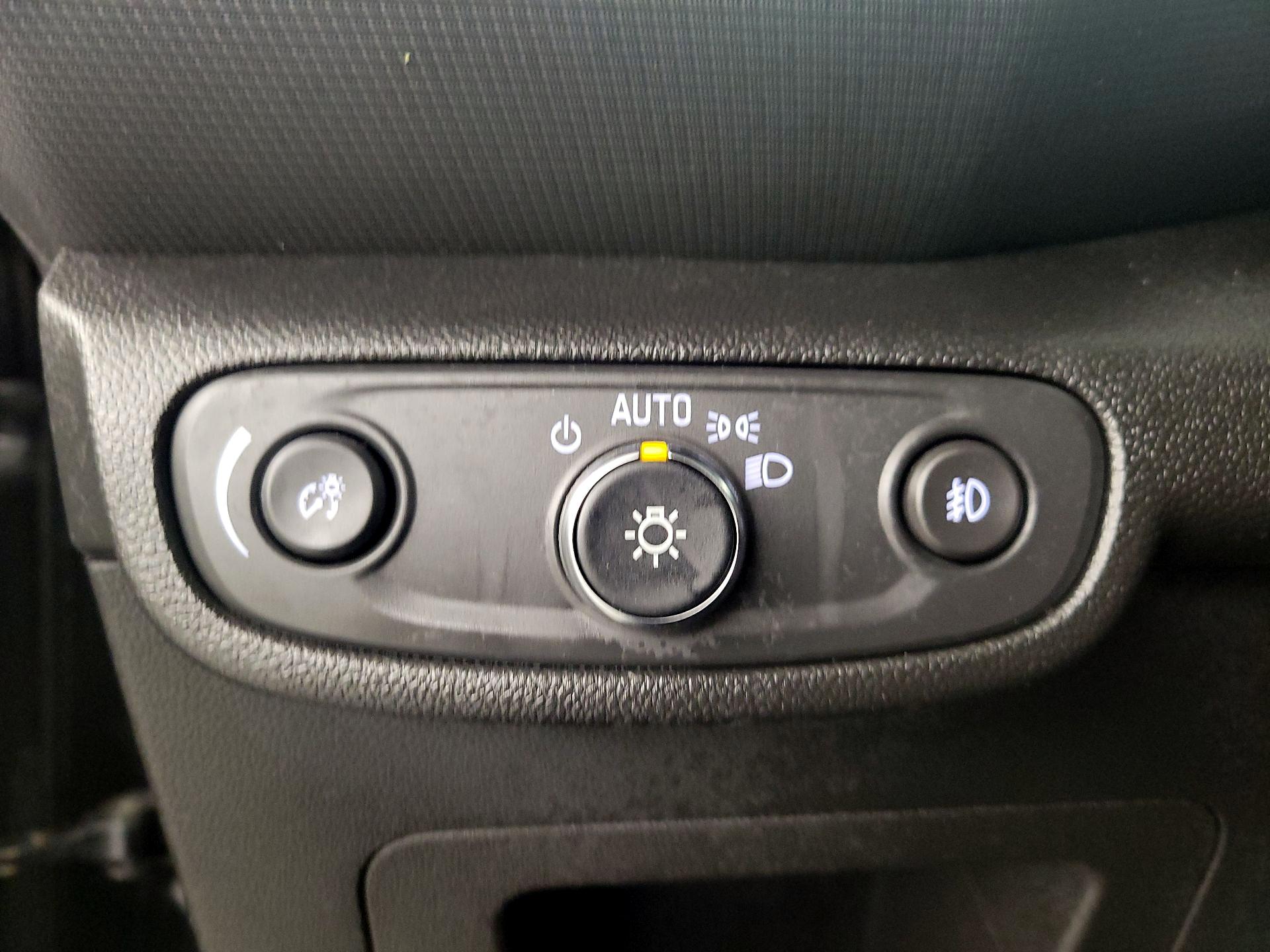 Thumbnail: 2023 Chevrolet TrailBlazer - 13