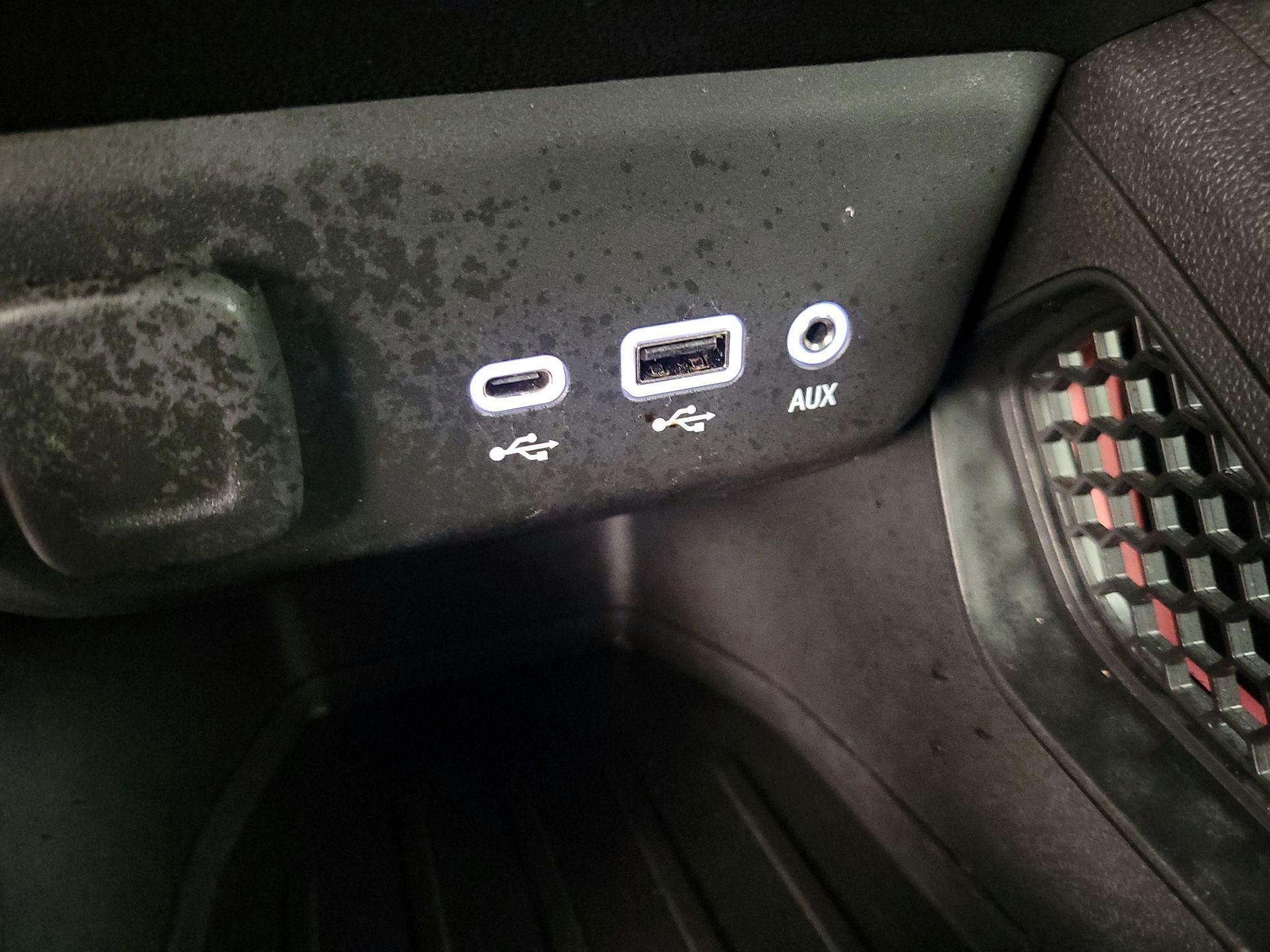 Thumbnail: 2023 Chevrolet TrailBlazer - 18