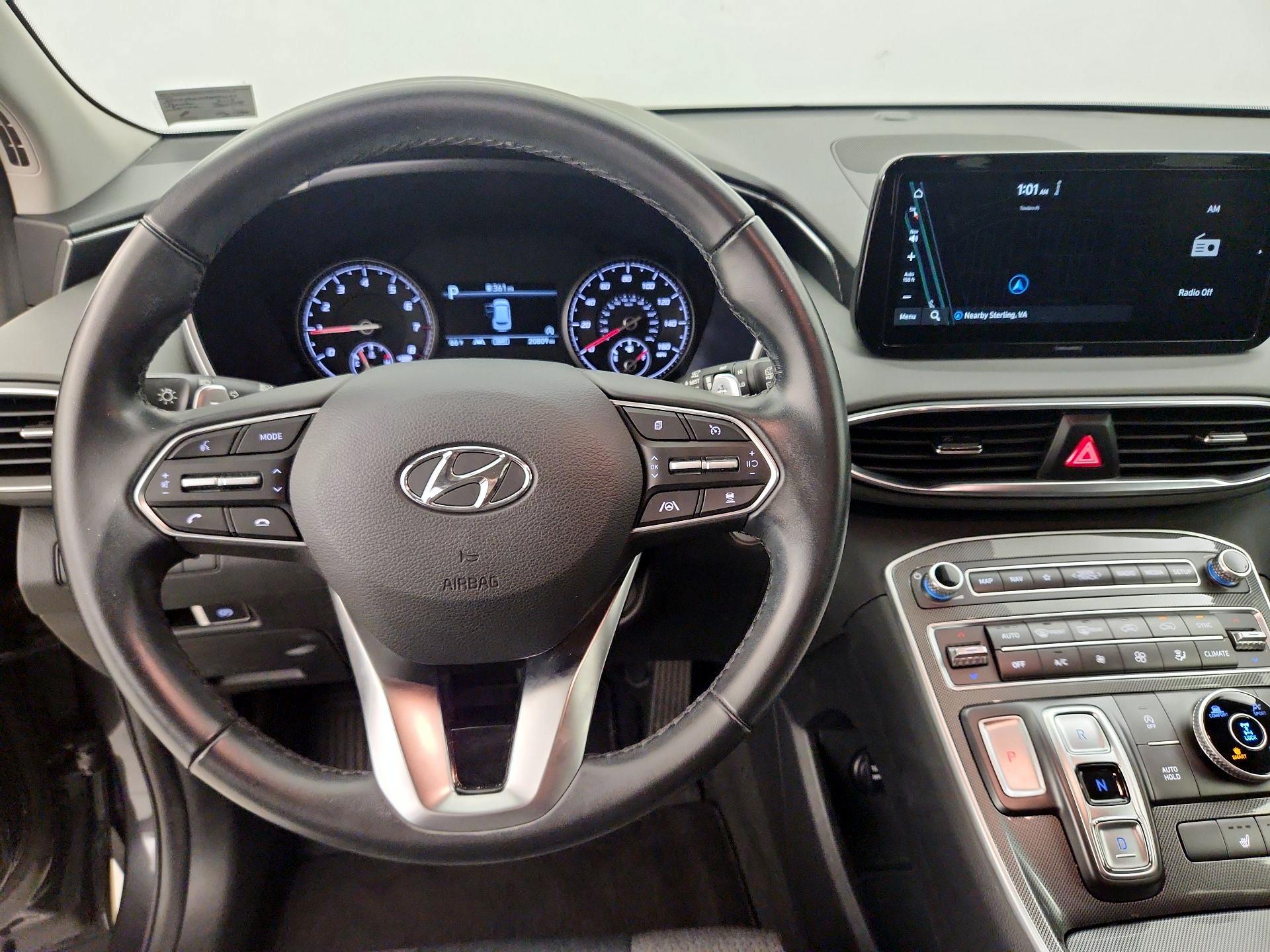 Thumbnail: 2023 Hyundai Santa Fe - 10