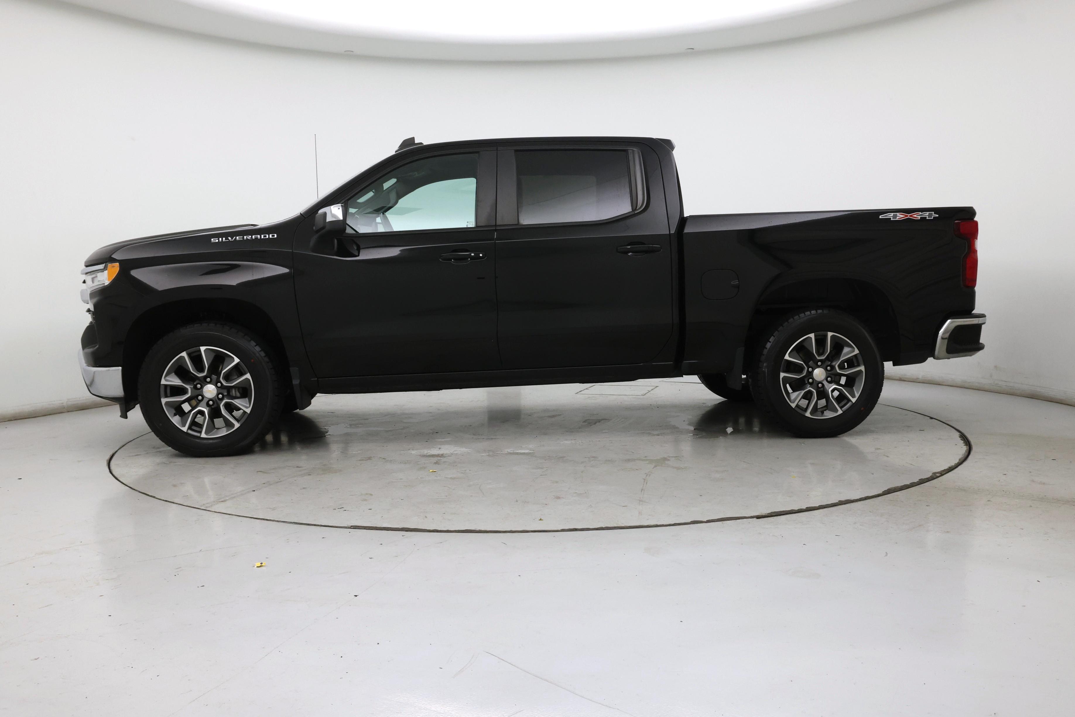 Thumbnail: 2022 Chevrolet Silverado 1500 - 3