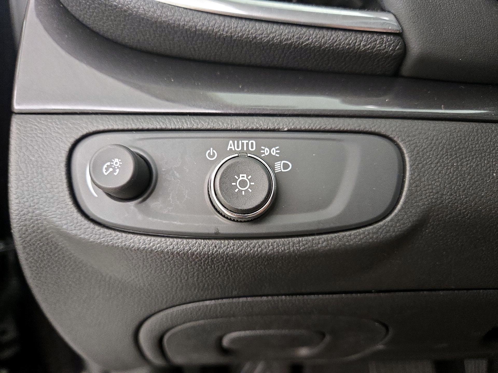 Thumbnail: 2022 Buick Encore - 13