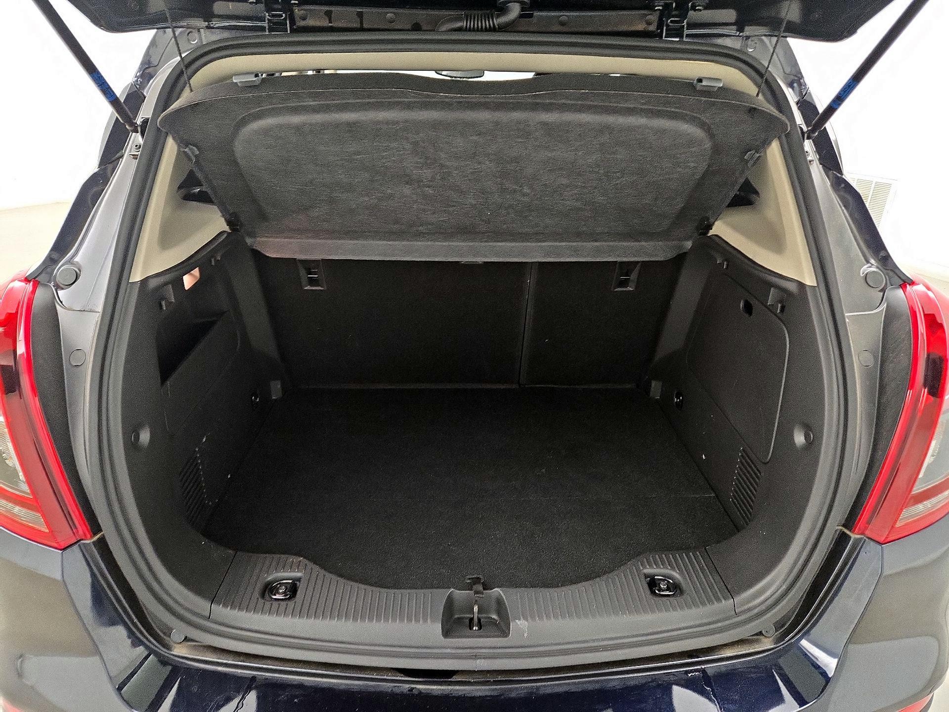 Thumbnail: 2022 Buick Encore - 20