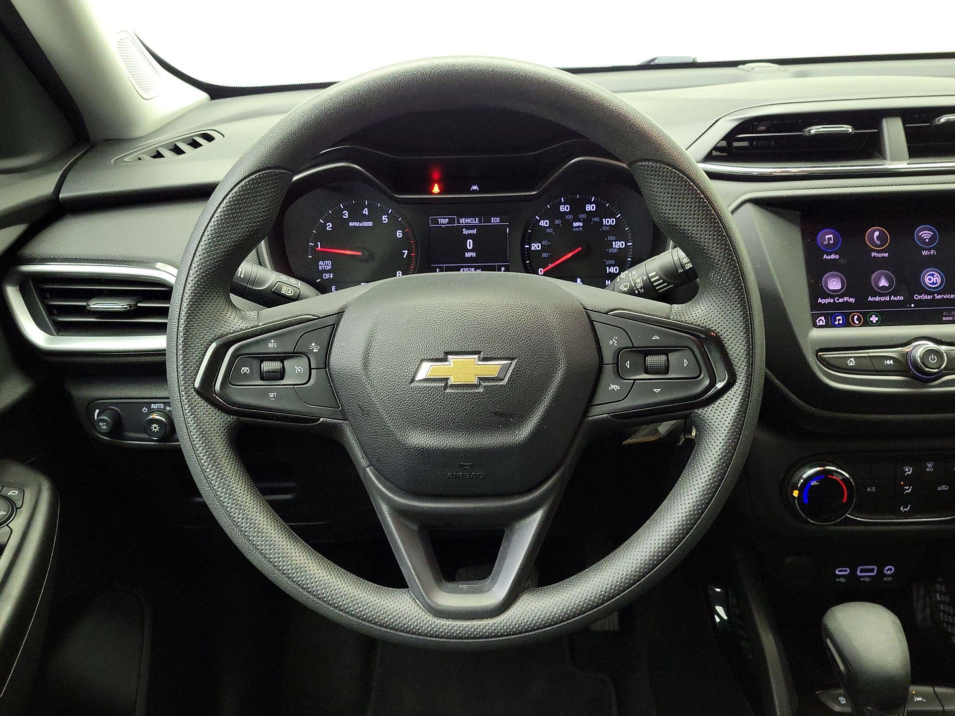 Thumbnail: 2022 Chevrolet TrailBlazer - 10