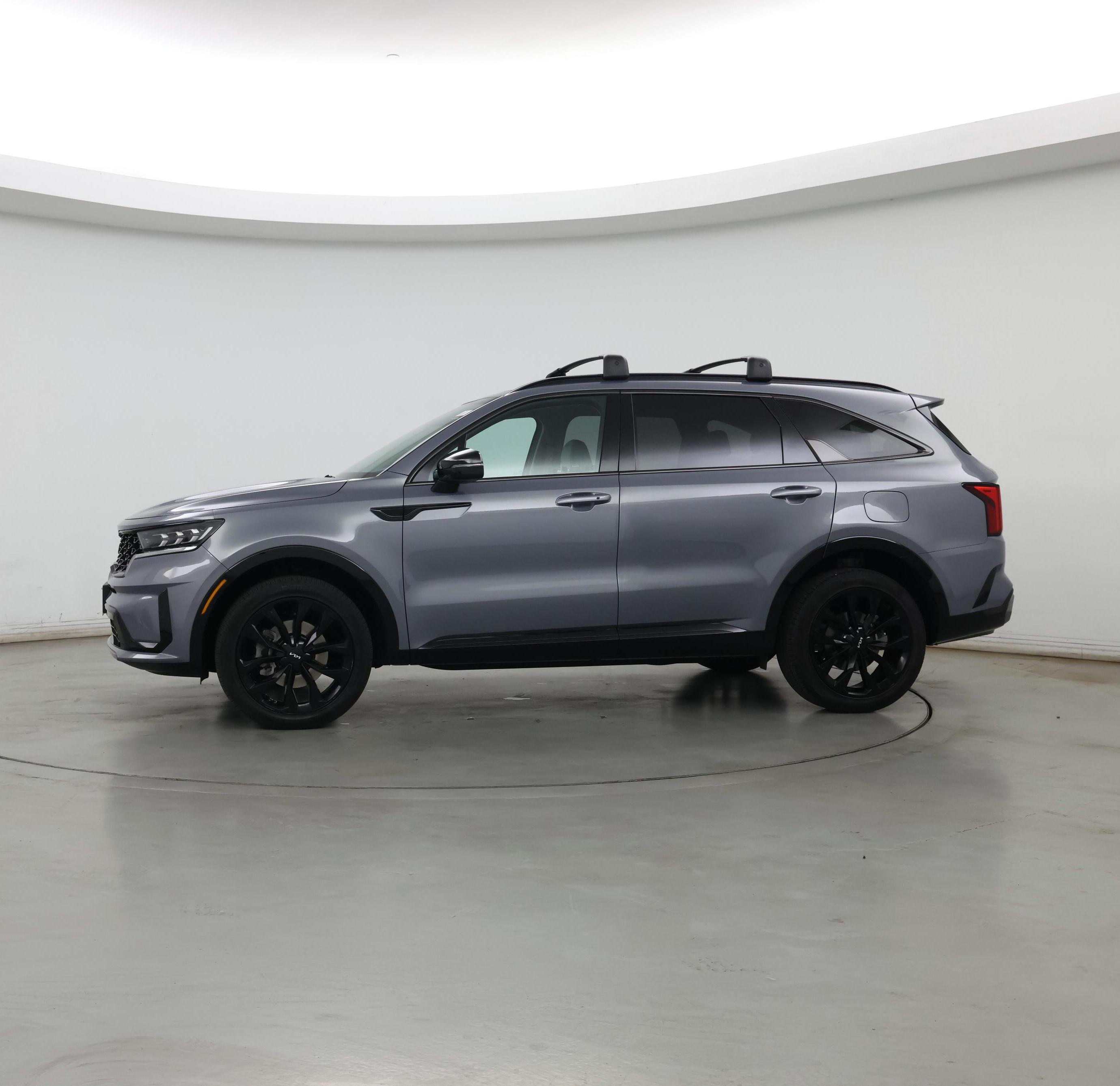 Thumbnail: 2023 Kia Sorento - 3