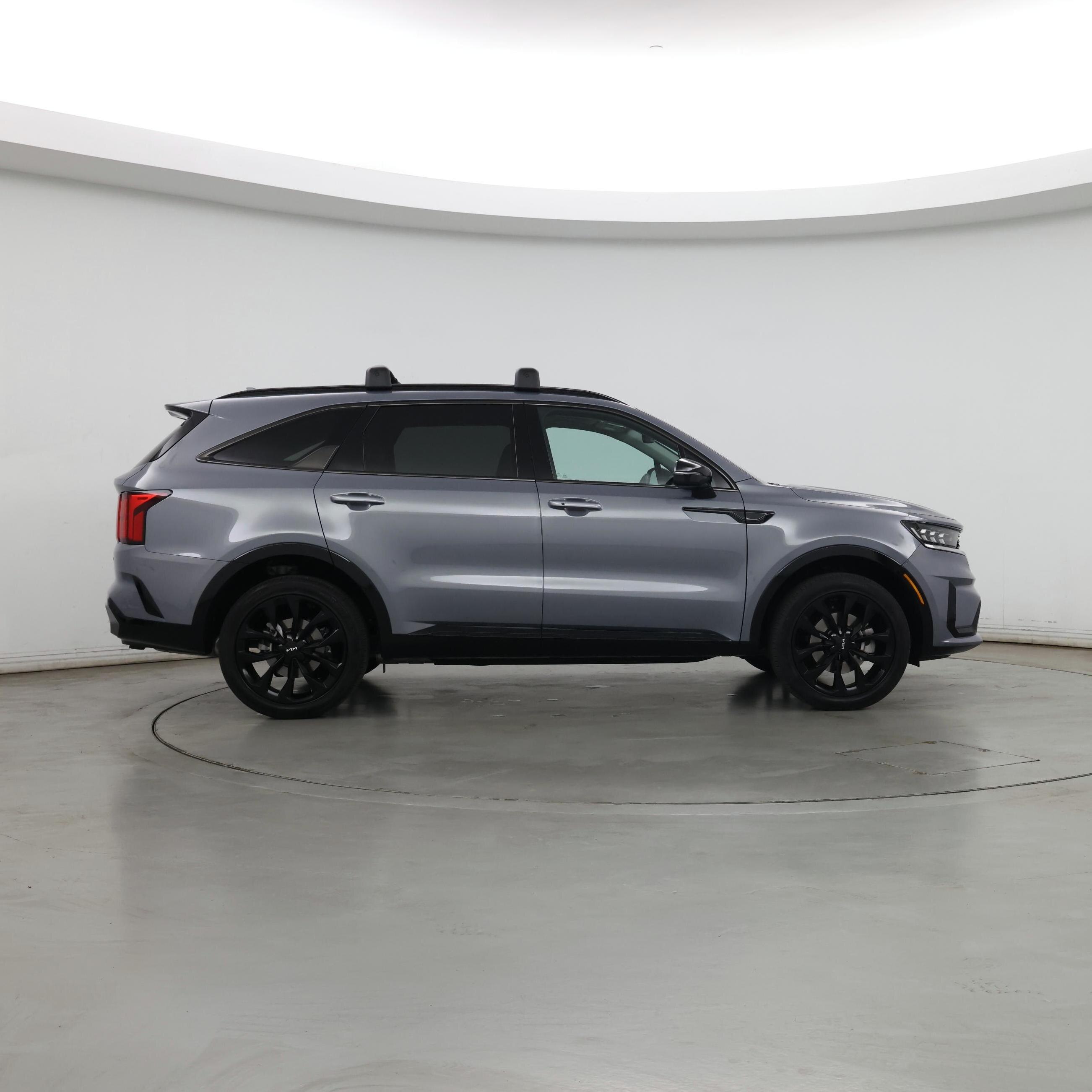 Thumbnail: 2023 Kia Sorento - 7