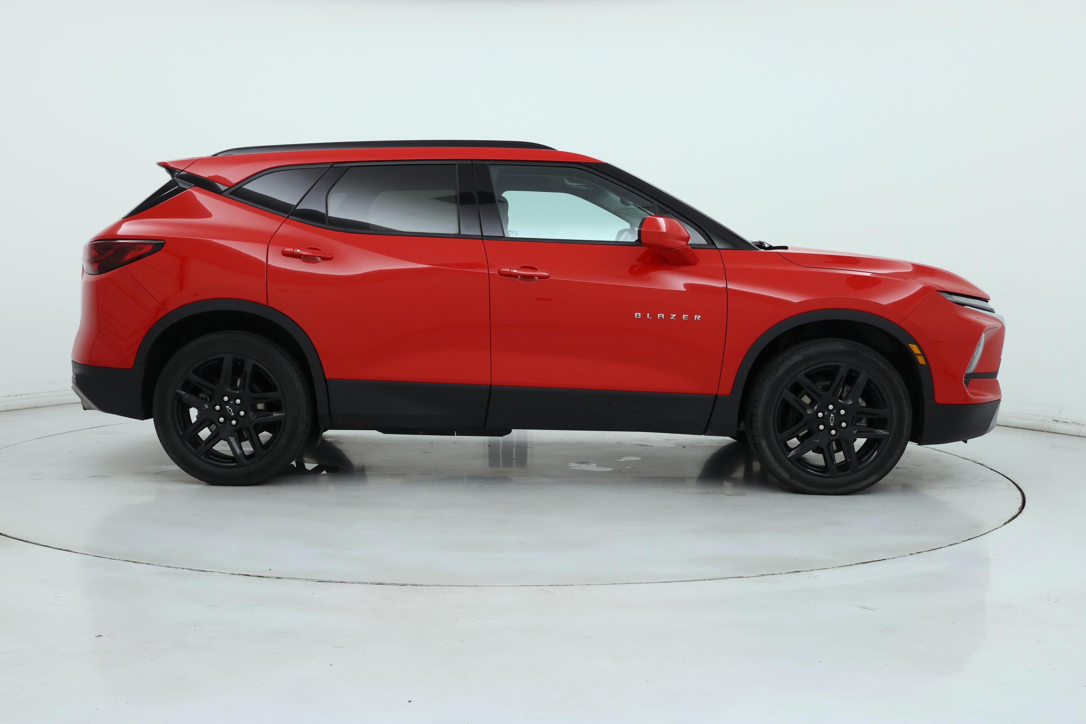 Thumbnail: 2023 Chevrolet Blazer - 7