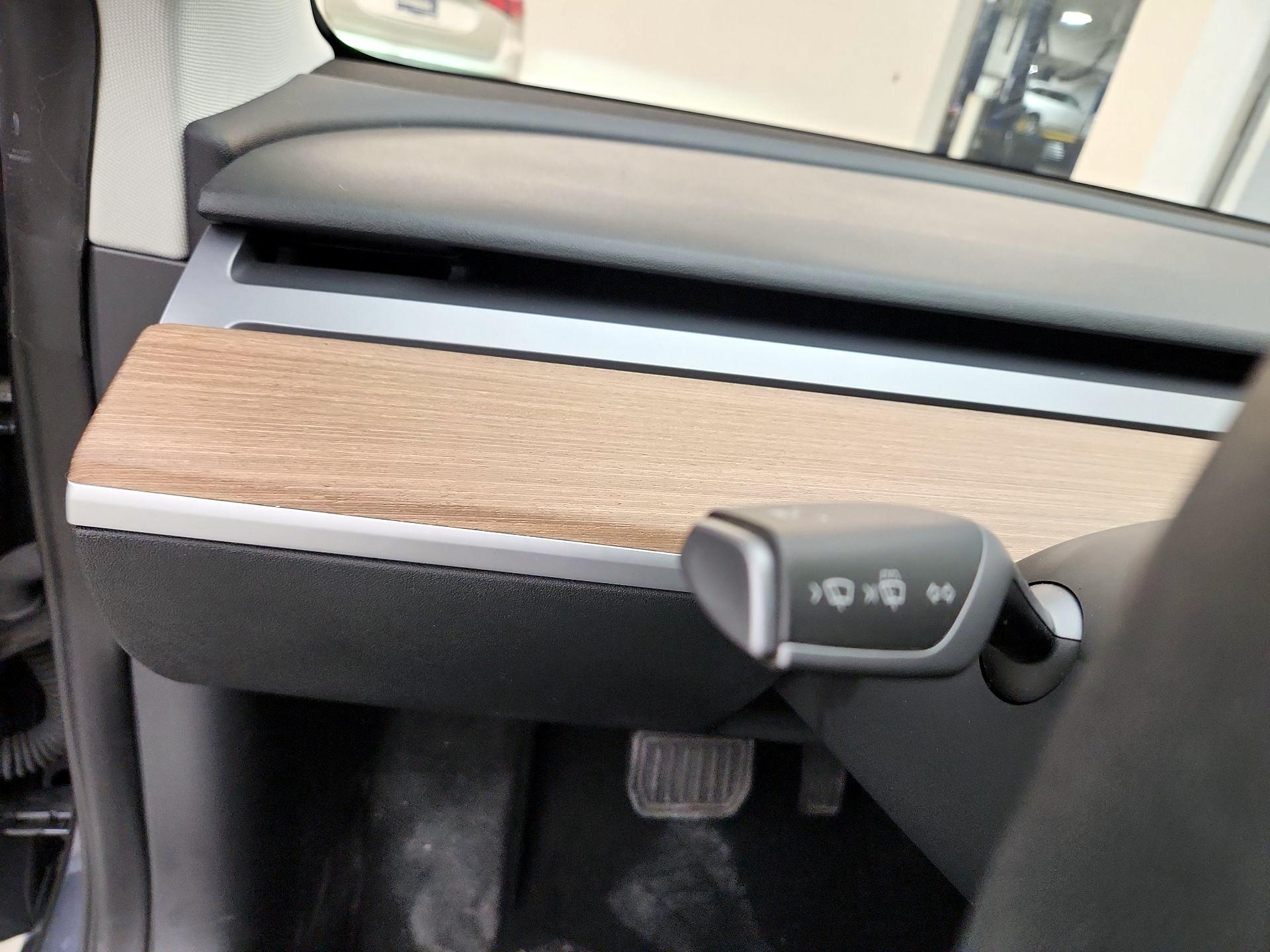 Thumbnail: 2023 Tesla Model 3 - 13