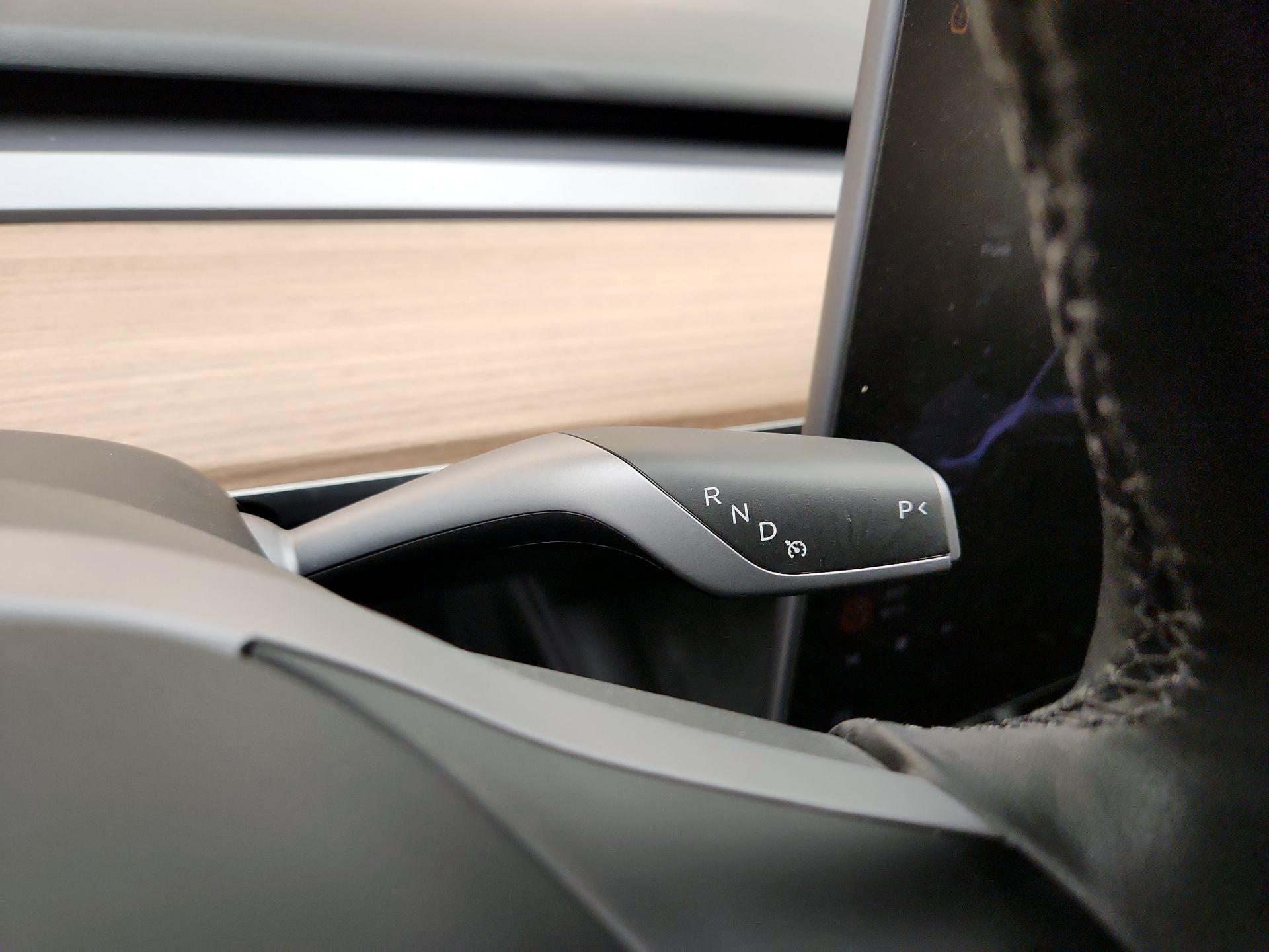 Thumbnail: 2023 Tesla Model 3 - 18