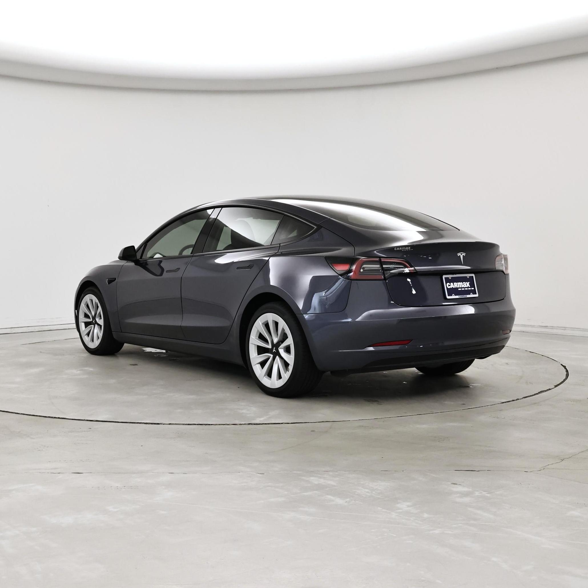 Thumbnail: 2023 Tesla Model 3 - 2