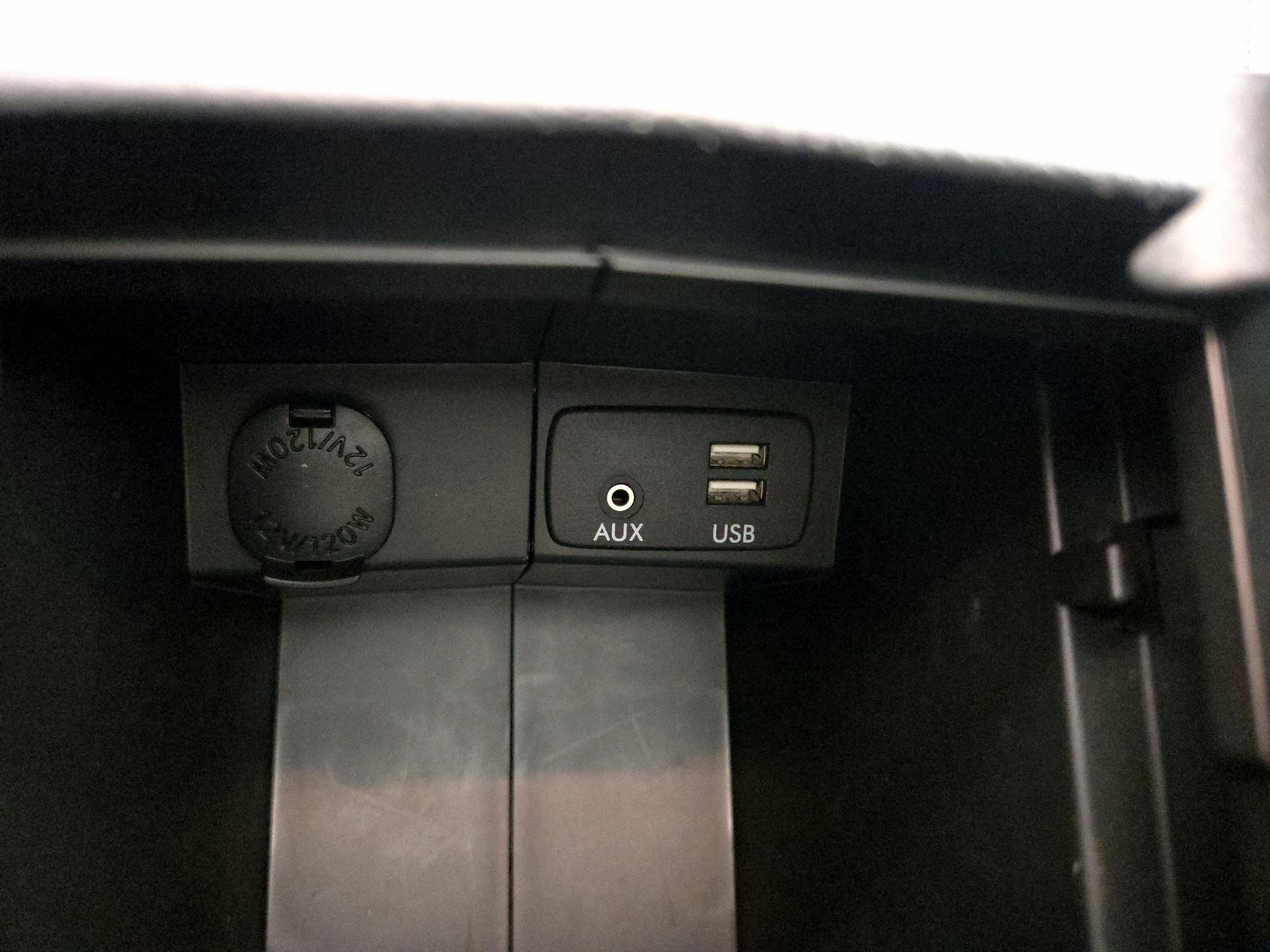 Thumbnail: 2018 Subaru Forester - 18