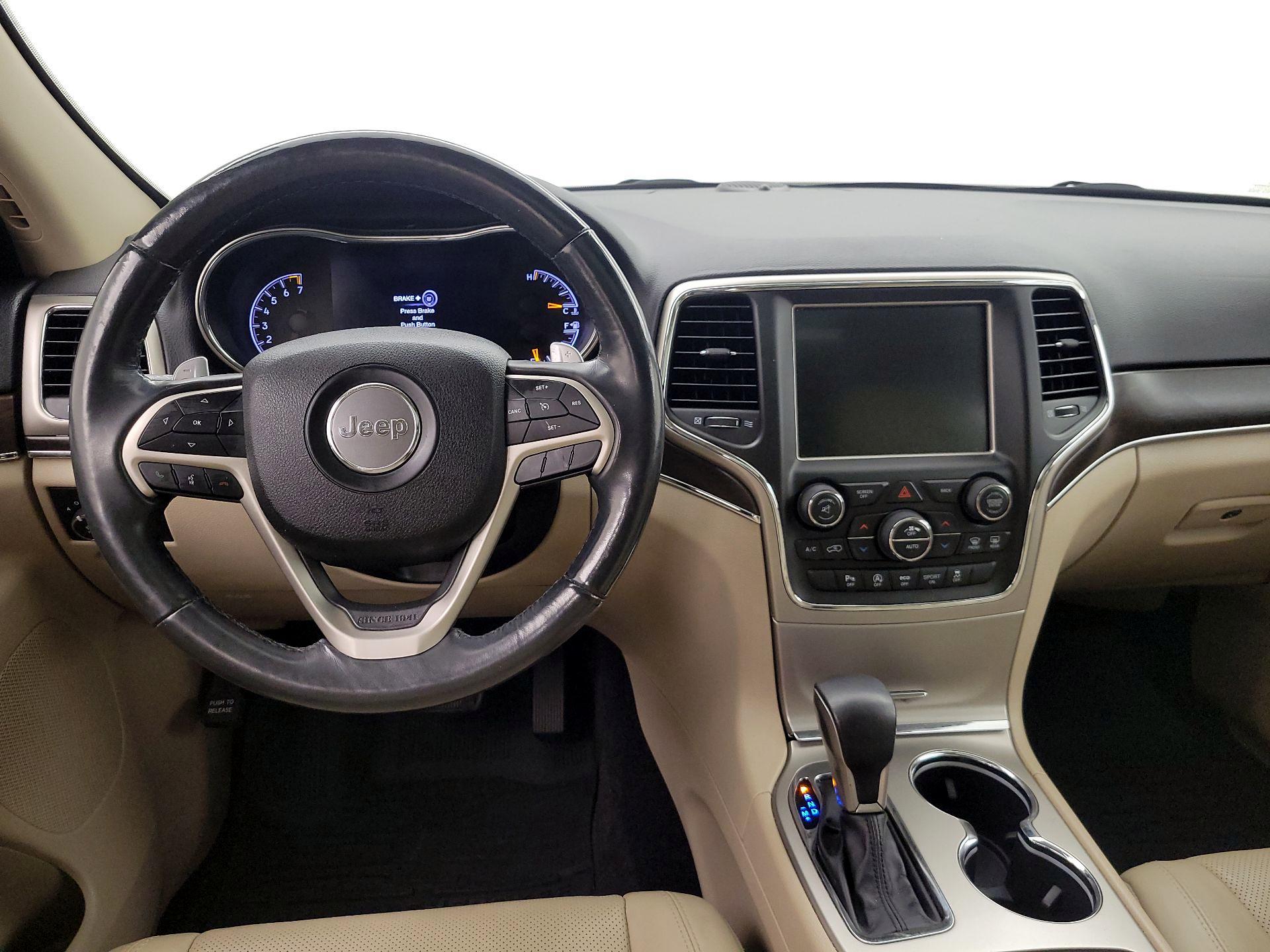 Thumbnail: 2017 Jeep Grand Cherokee - 10
