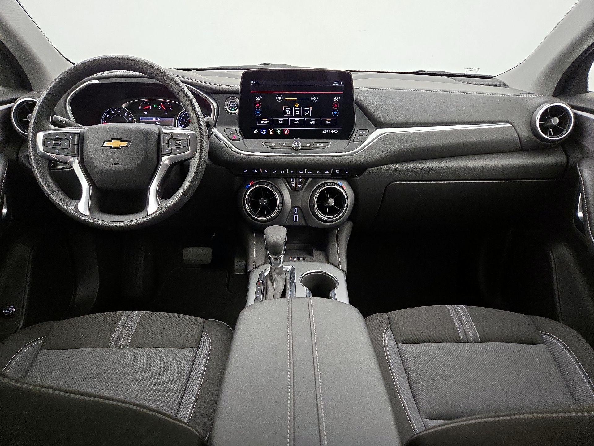 Thumbnail: 2023 Chevrolet Blazer - 9