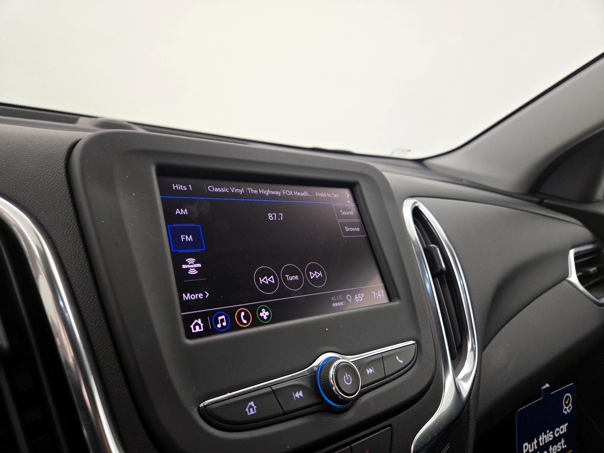 Thumbnail: 2022 Chevrolet Equinox - 15