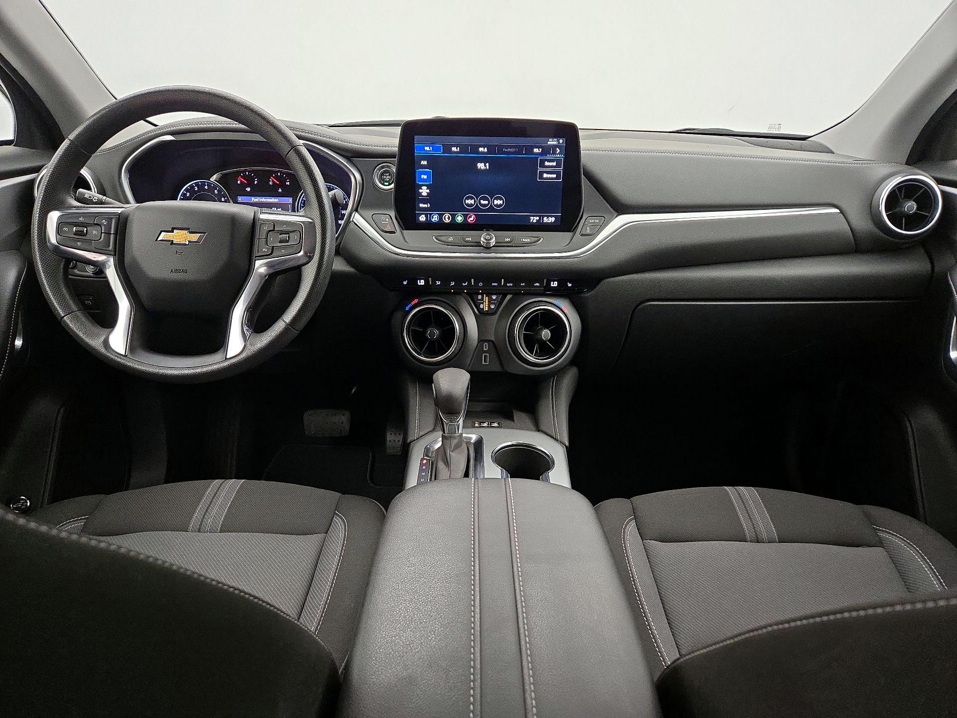 Thumbnail: 2023 Chevrolet Blazer - 9