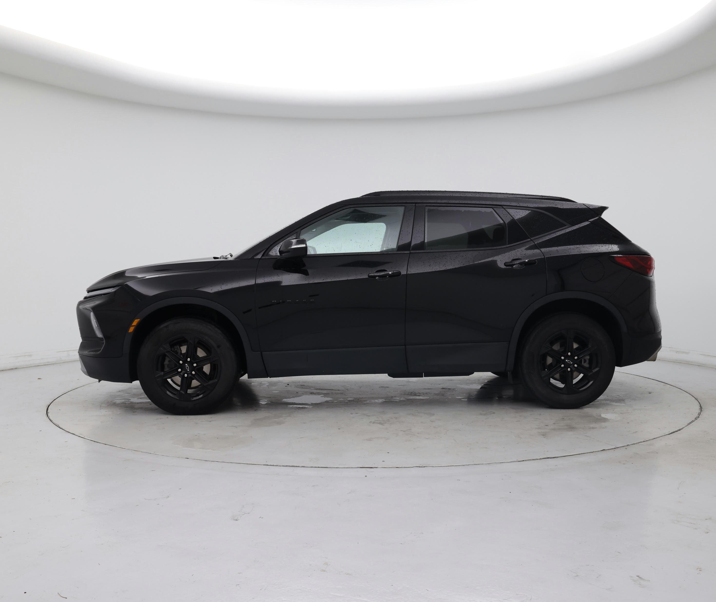 Thumbnail: 2023 Chevrolet Blazer - 3