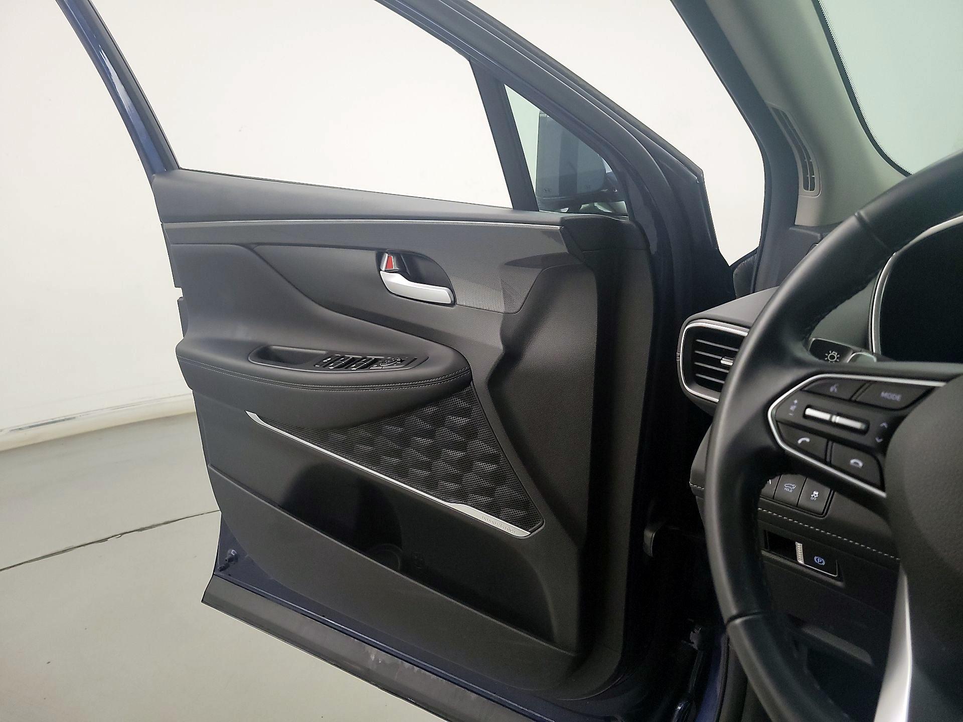 Thumbnail: 2023 Hyundai Santa Fe - 12
