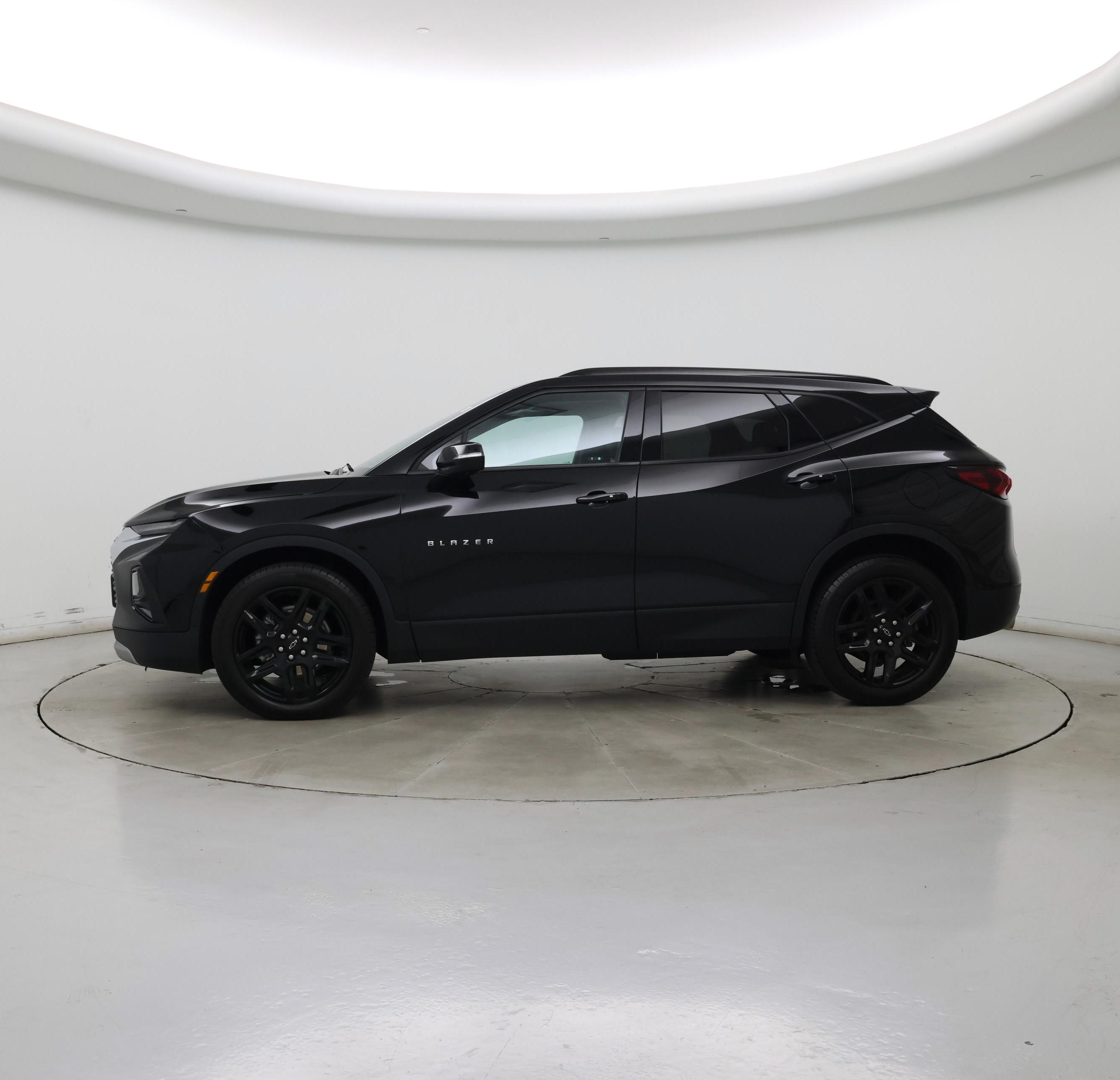 Thumbnail: 2022 Chevrolet Blazer - 3