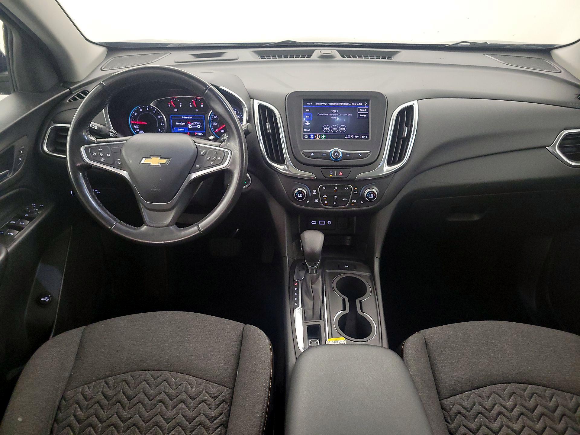 Thumbnail: 2022 Chevrolet Equinox - 9