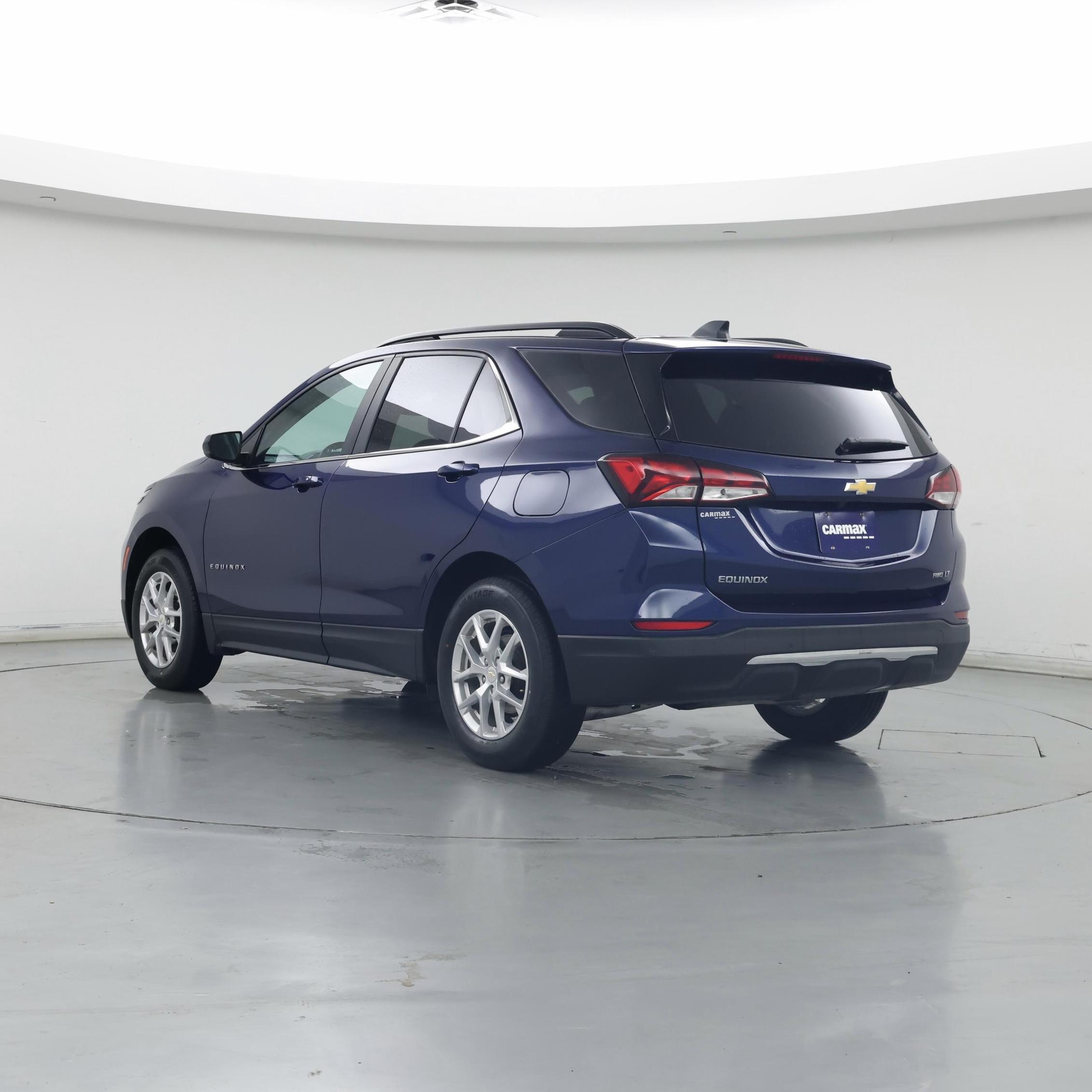 Thumbnail: 2022 Chevrolet Equinox - 2