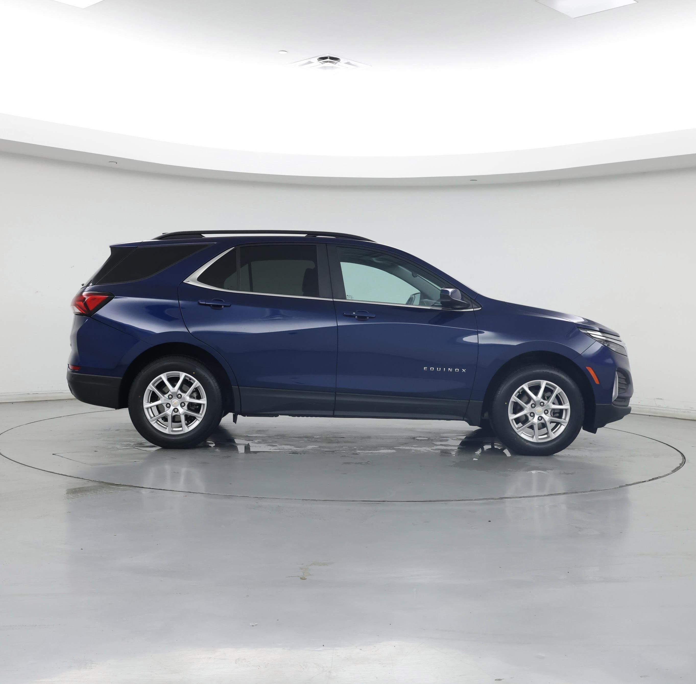Thumbnail: 2022 Chevrolet Equinox - 7