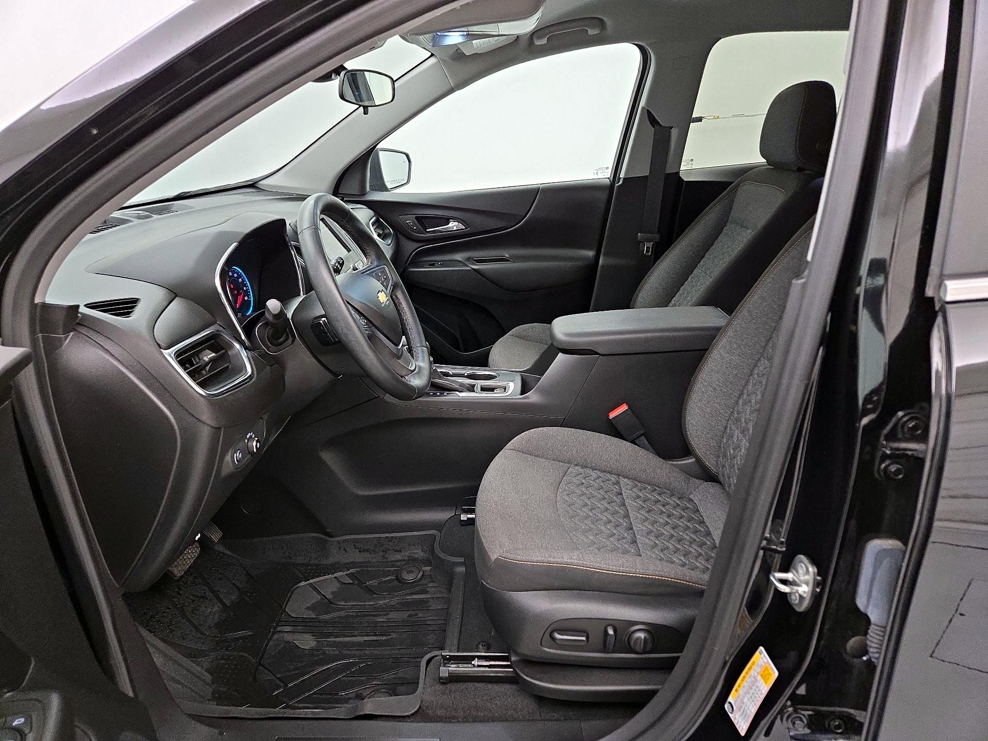 Thumbnail: 2023 Chevrolet Equinox - 11