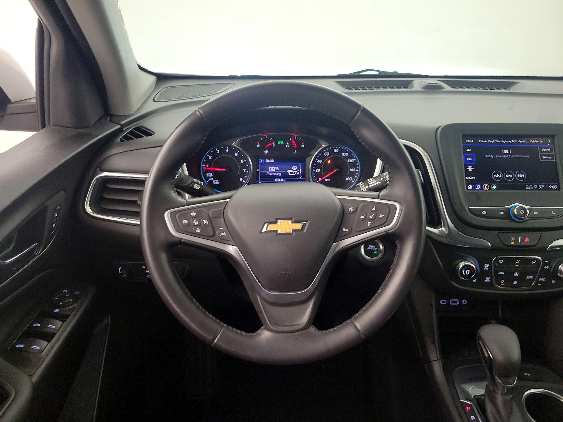 Thumbnail: 2022 Chevrolet Equinox - 10