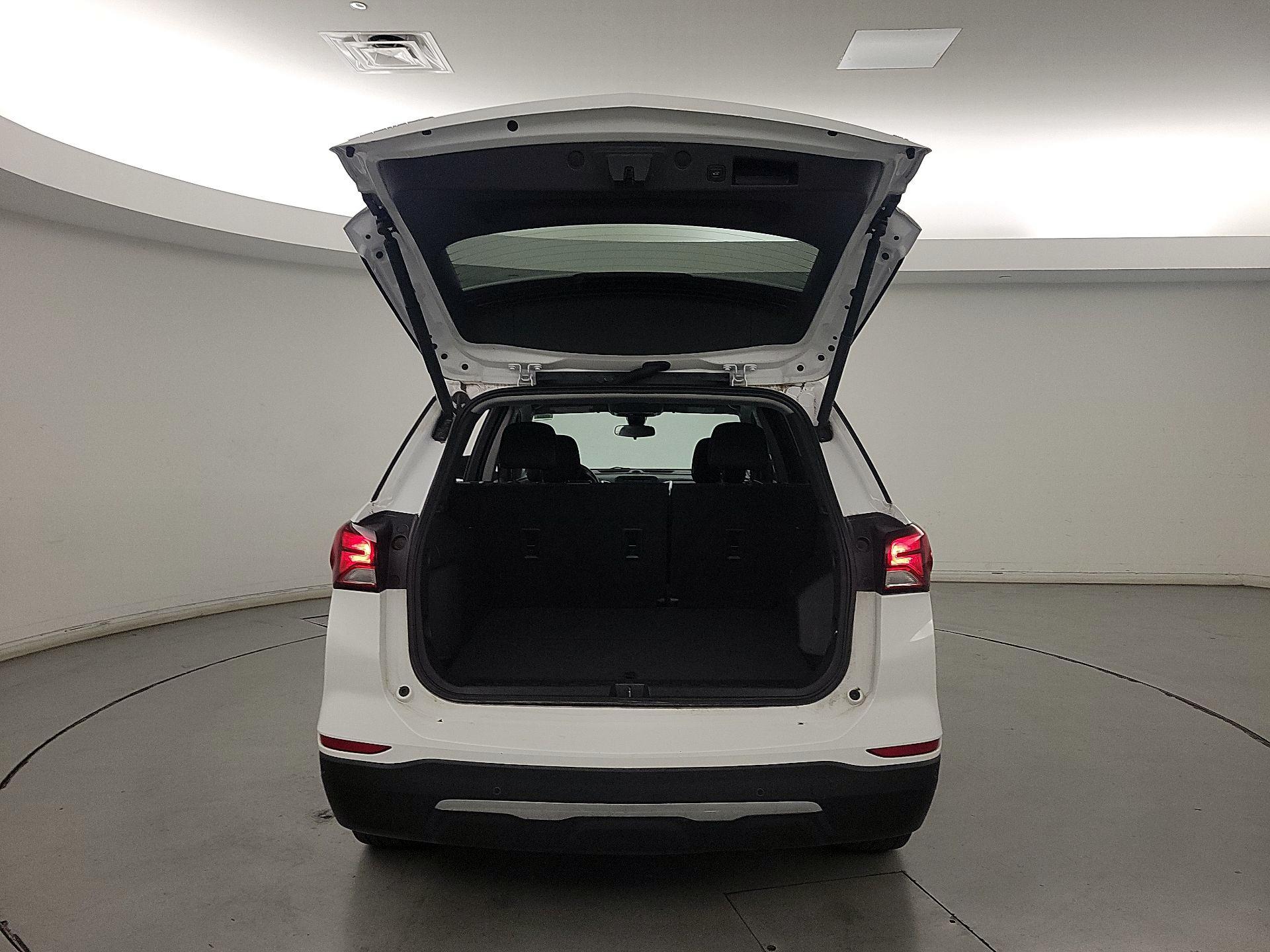 Thumbnail: 2022 Chevrolet Equinox - 20