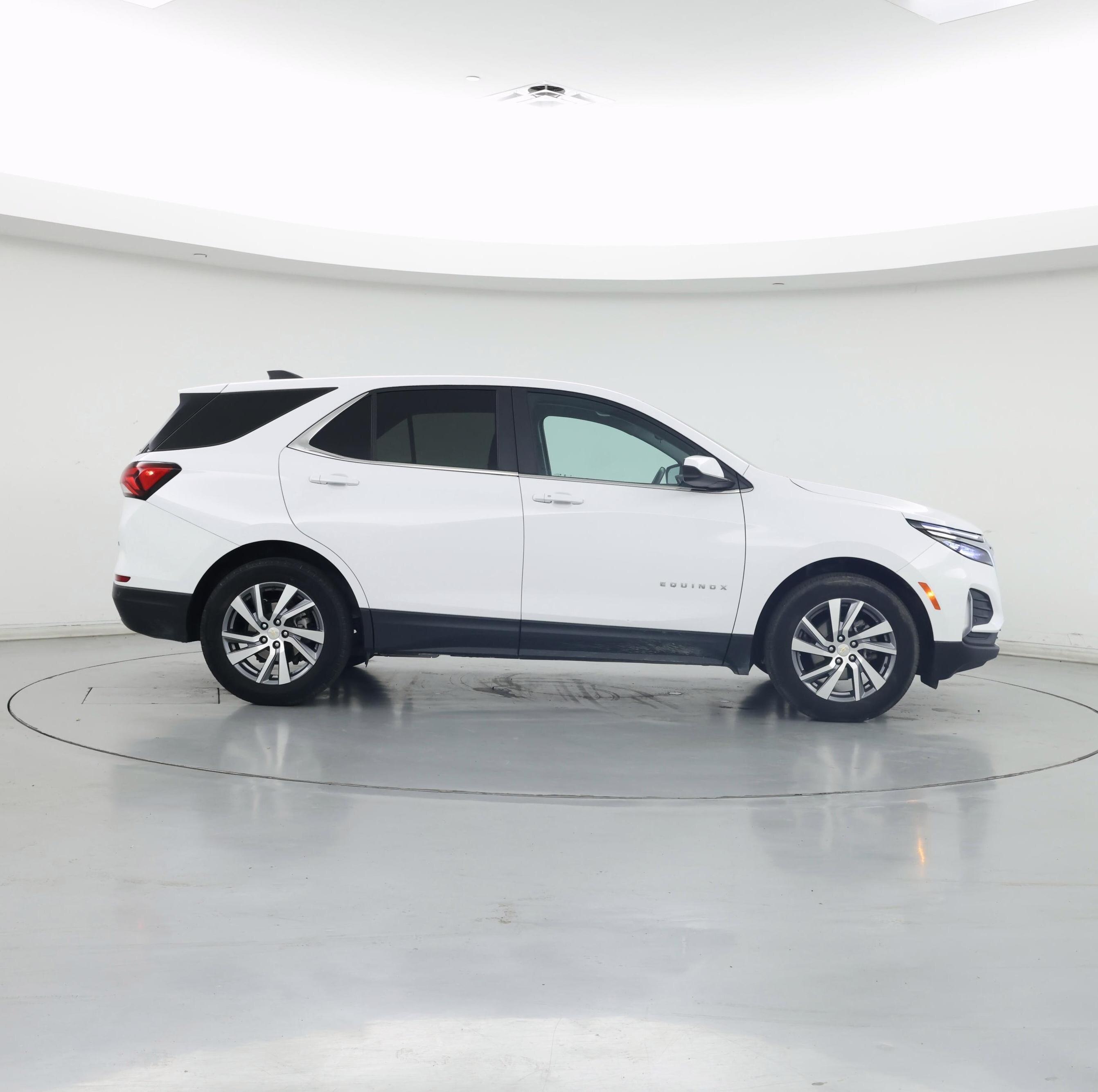 Thumbnail: 2022 Chevrolet Equinox - 7
