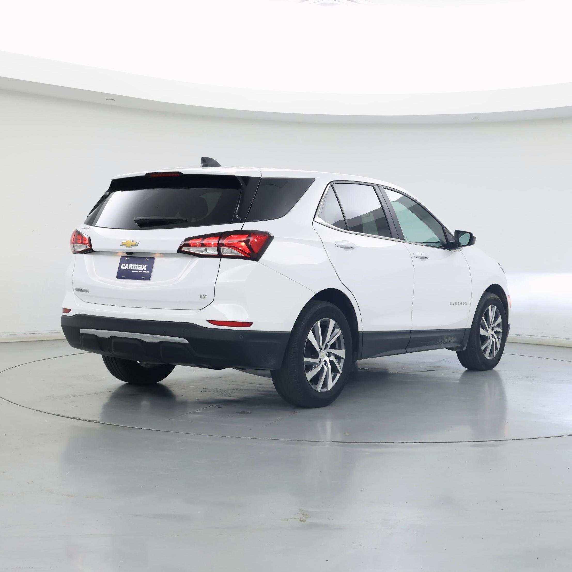 Thumbnail: 2022 Chevrolet Equinox - 8