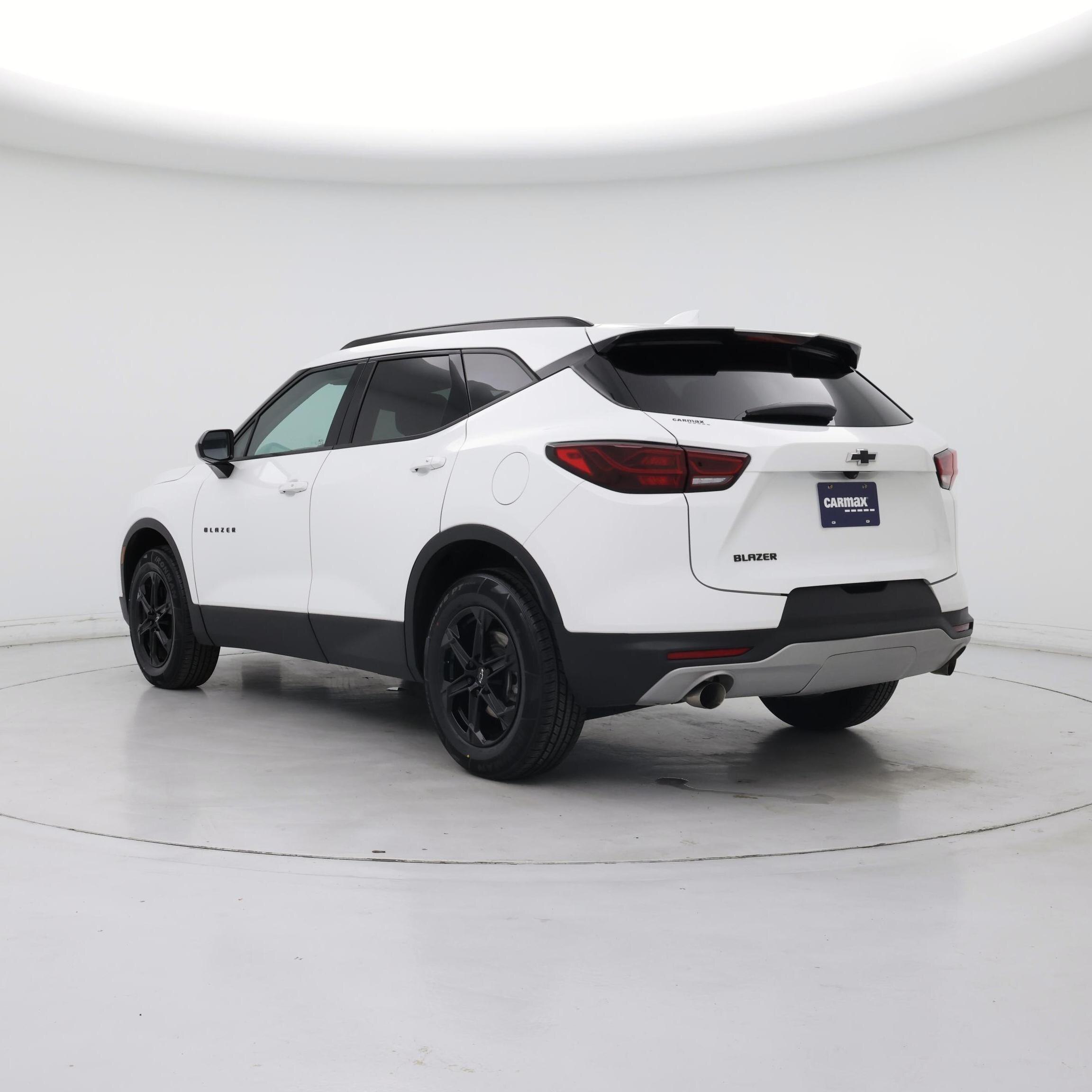 Thumbnail: 2023 Chevrolet Blazer - 2