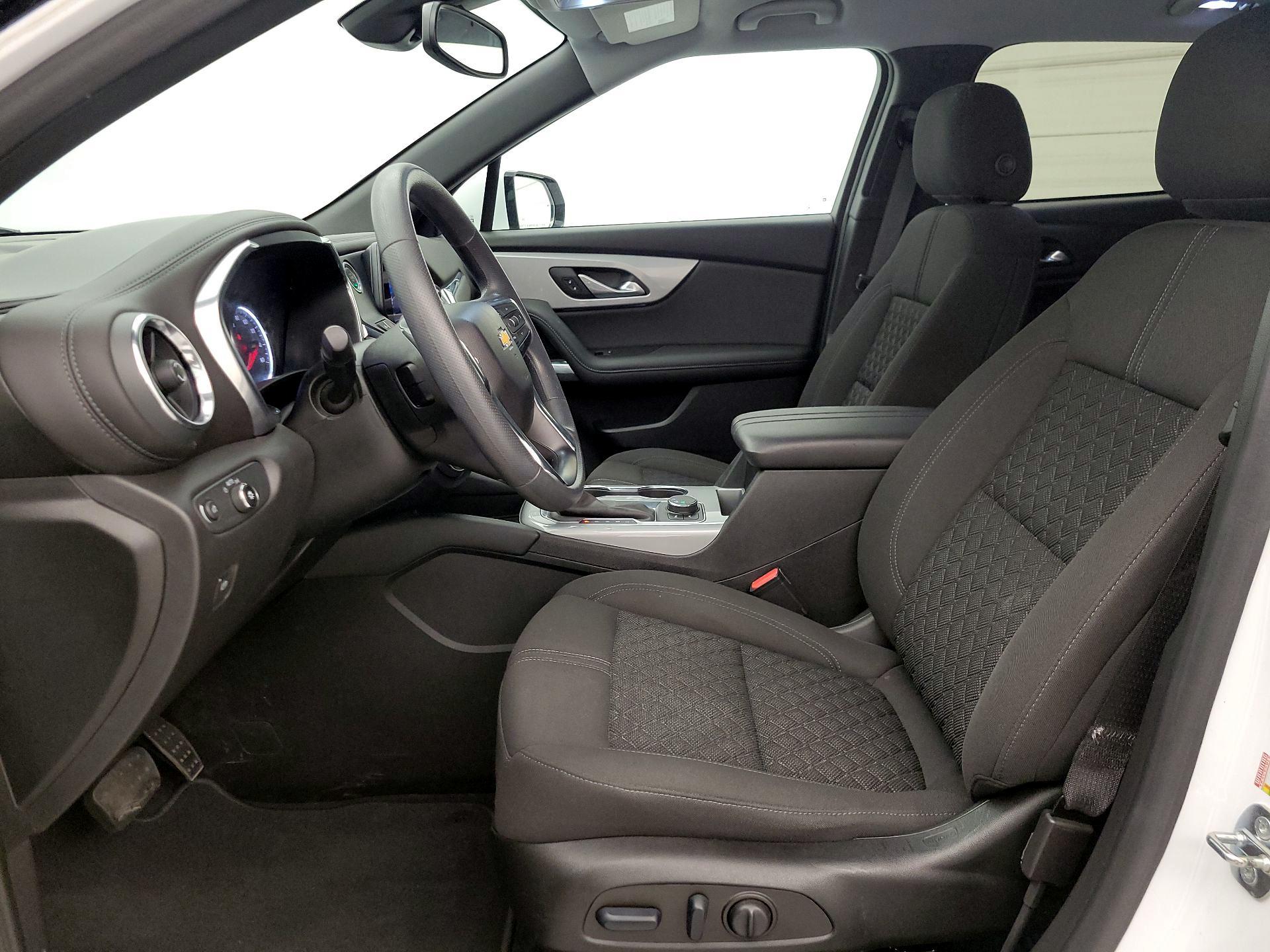 Thumbnail: 2022 Chevrolet Blazer - 11