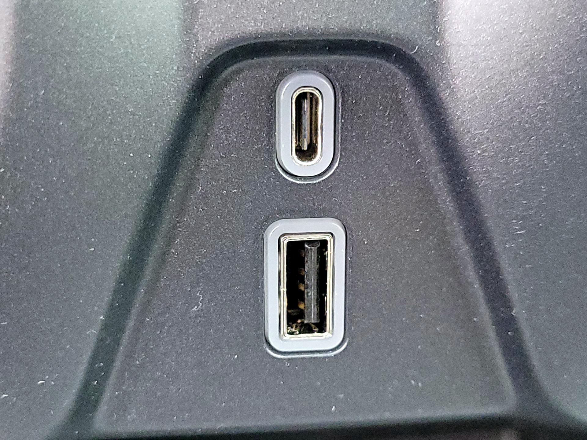 Thumbnail: 2022 Chevrolet Blazer - 18