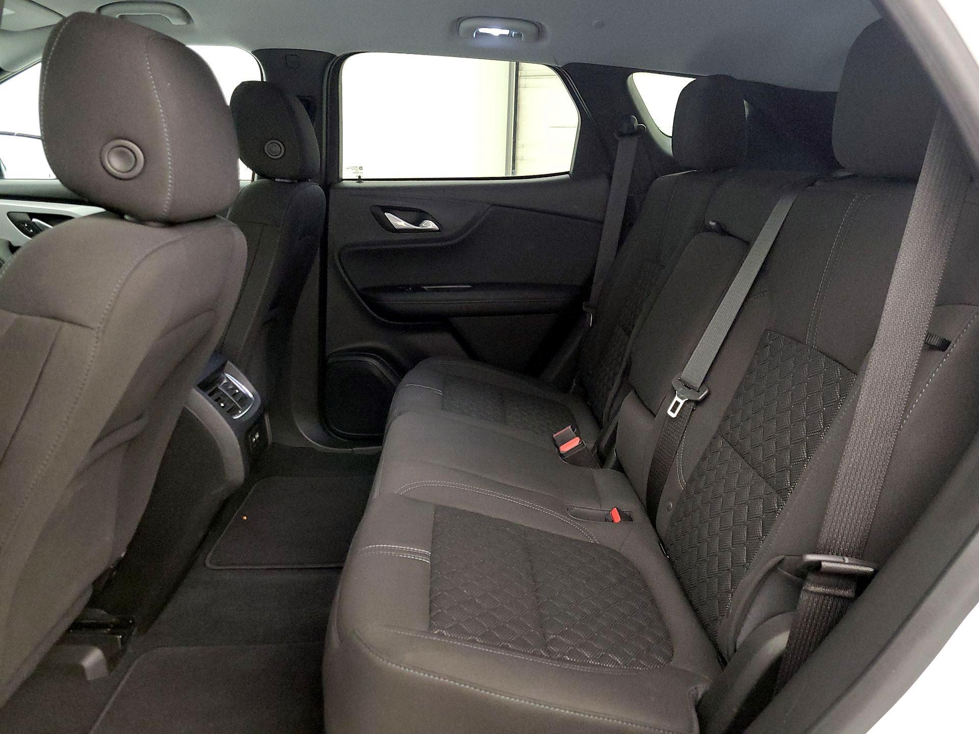 Thumbnail: 2022 Chevrolet Blazer - 19