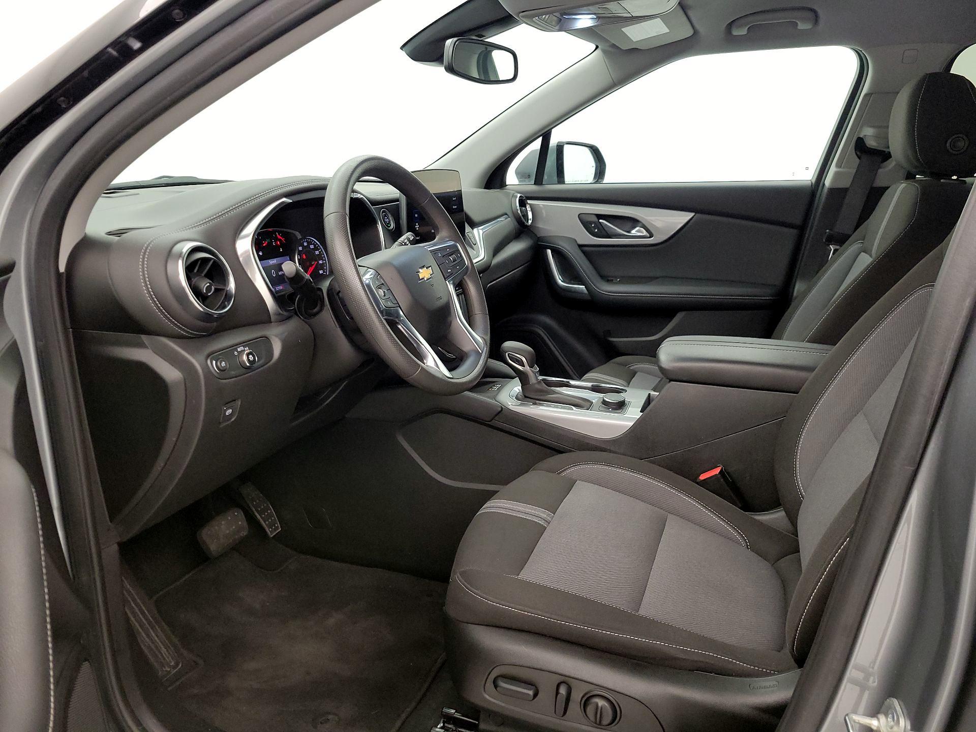 Thumbnail: 2023 Chevrolet Blazer - 11