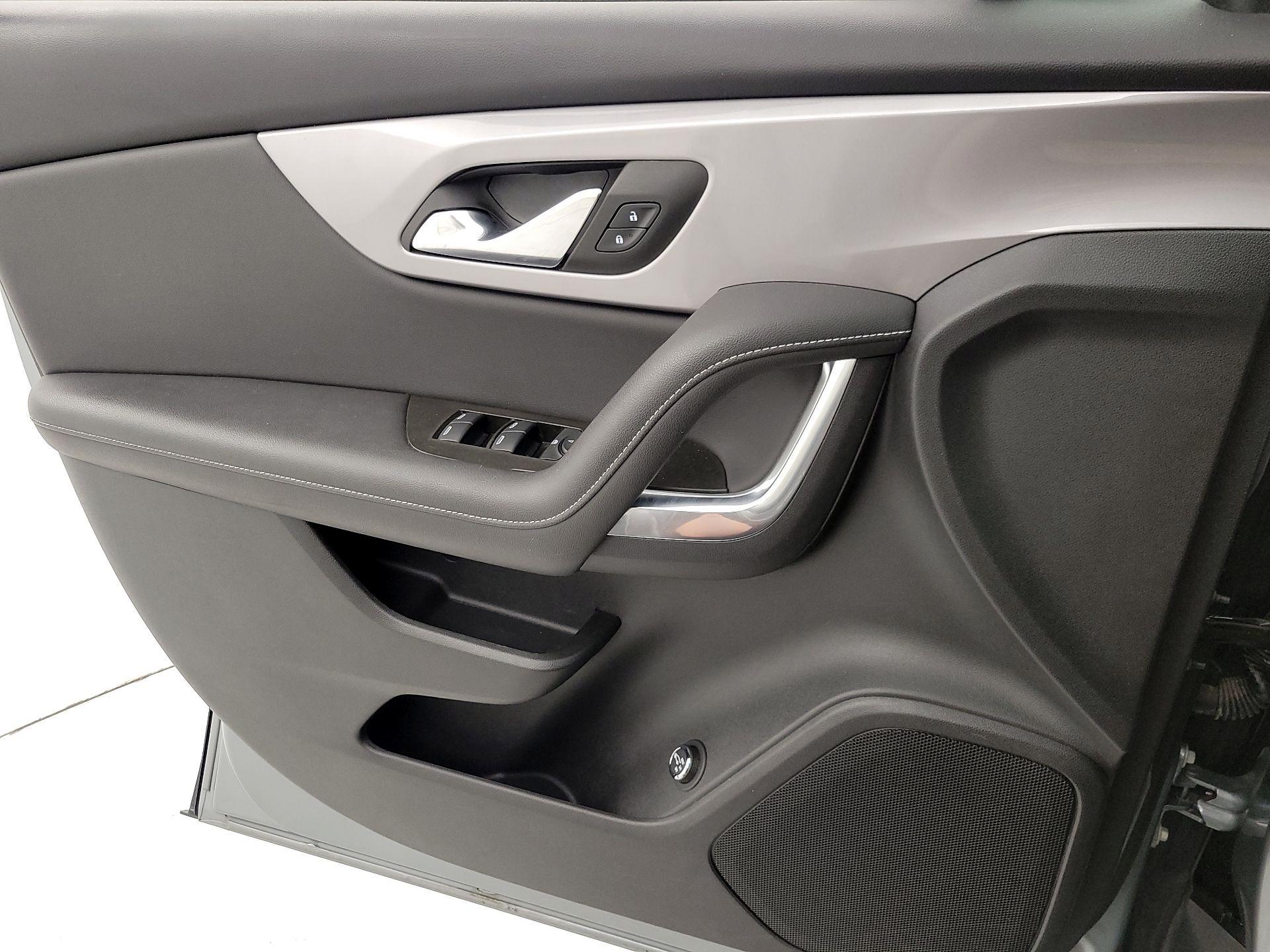 Thumbnail: 2023 Chevrolet Blazer - 12