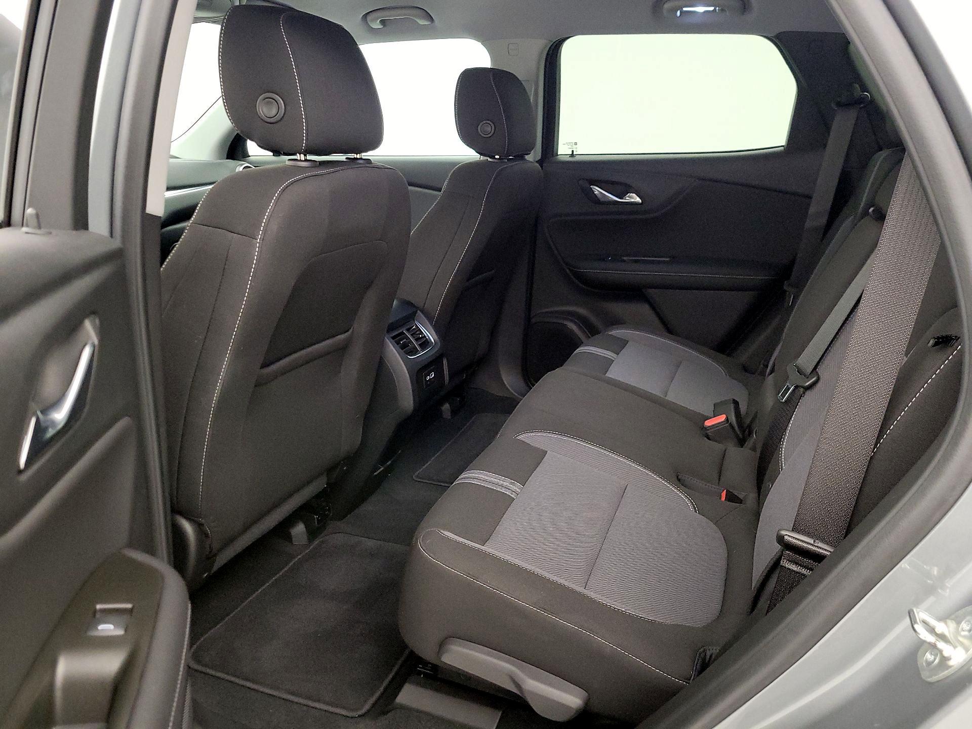 Thumbnail: 2023 Chevrolet Blazer - 19