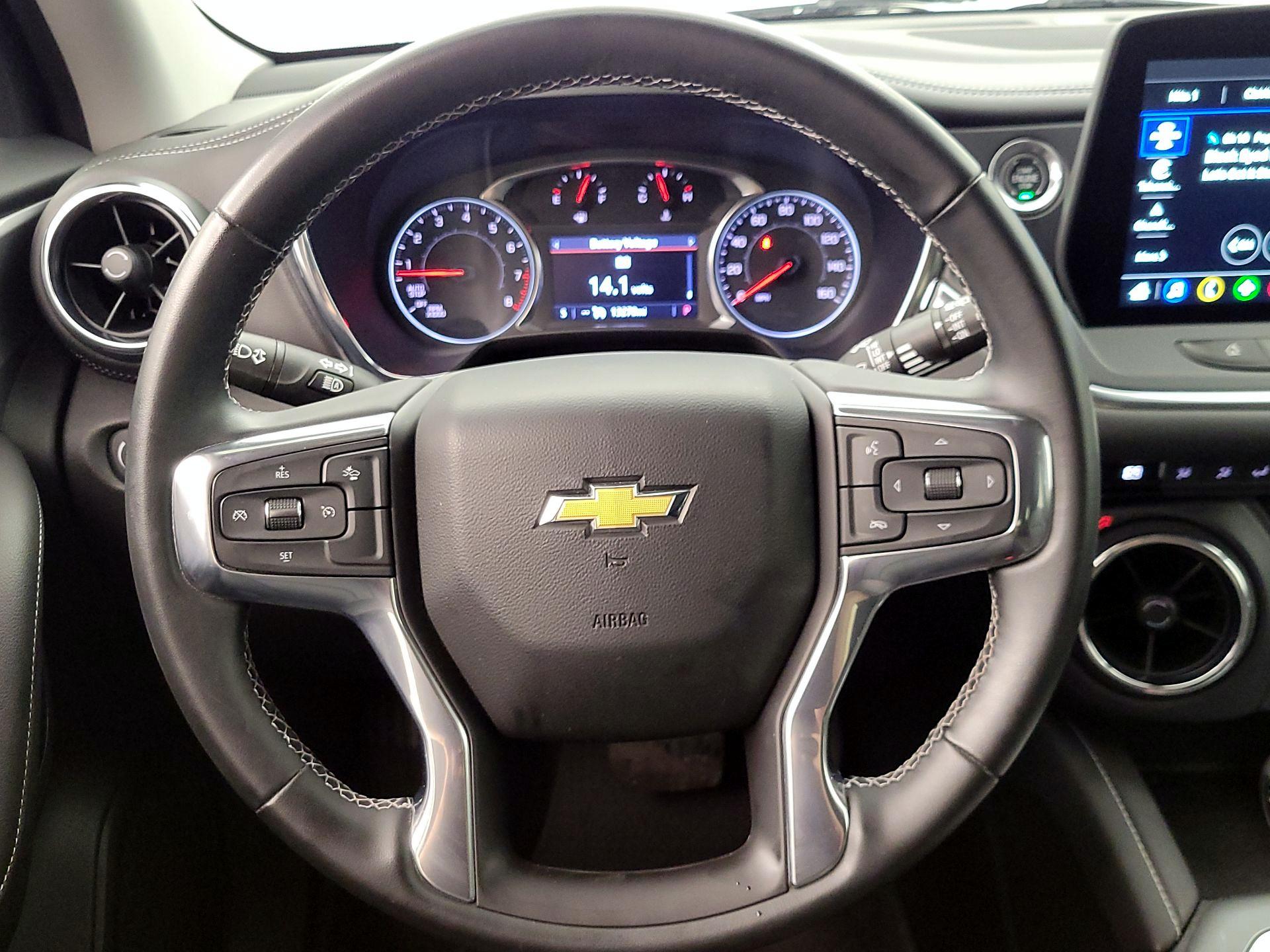 Thumbnail: 2023 Chevrolet Blazer - 10