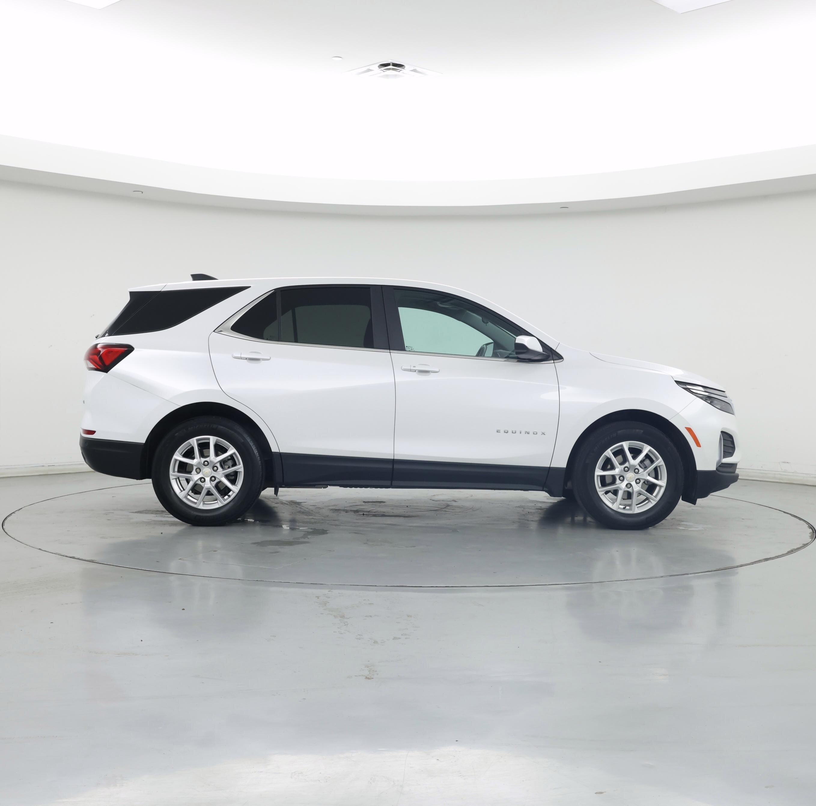 Thumbnail: 2022 Chevrolet Equinox - 7