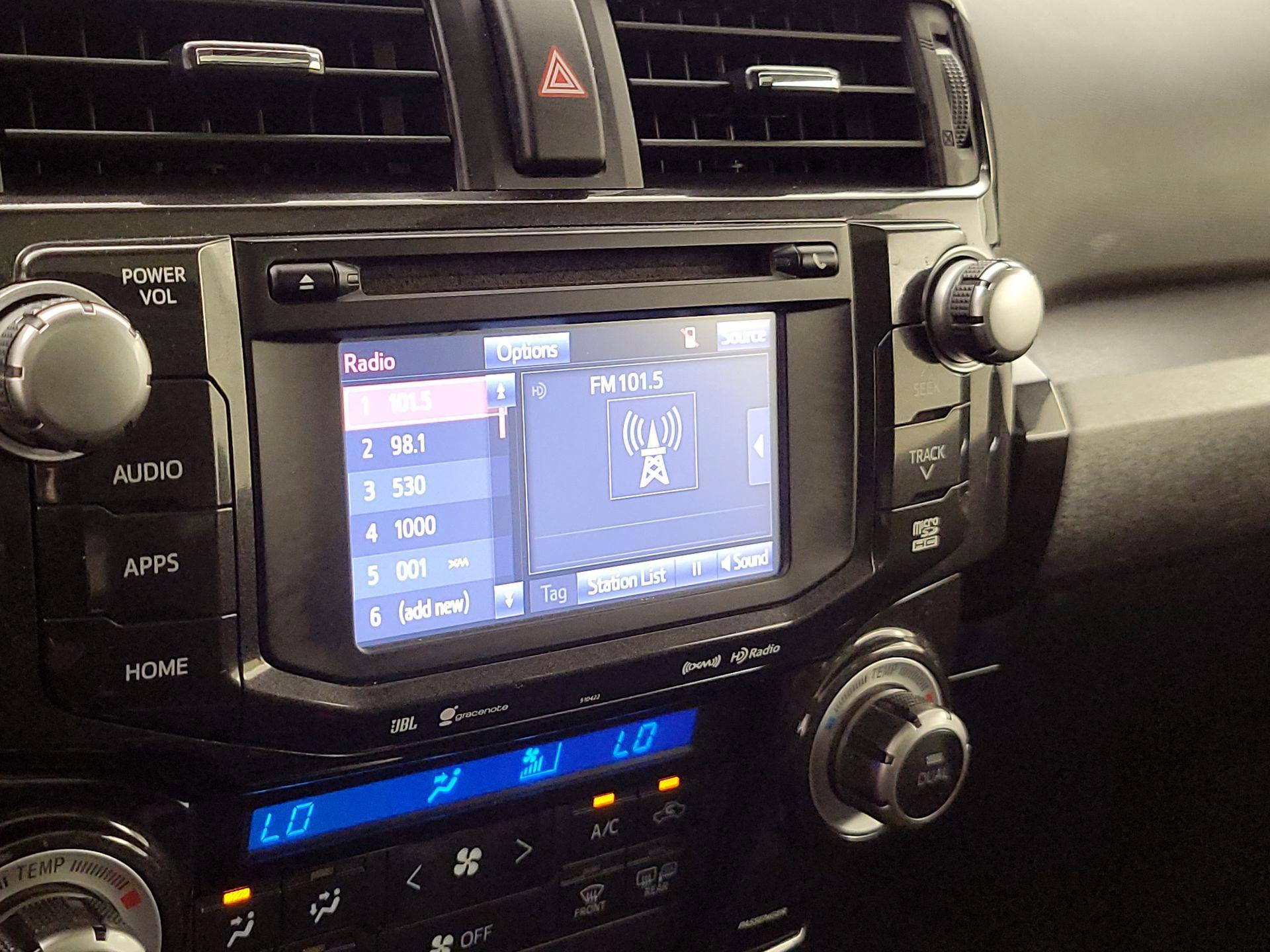 Thumbnail: 2019 Toyota 4Runner - 16