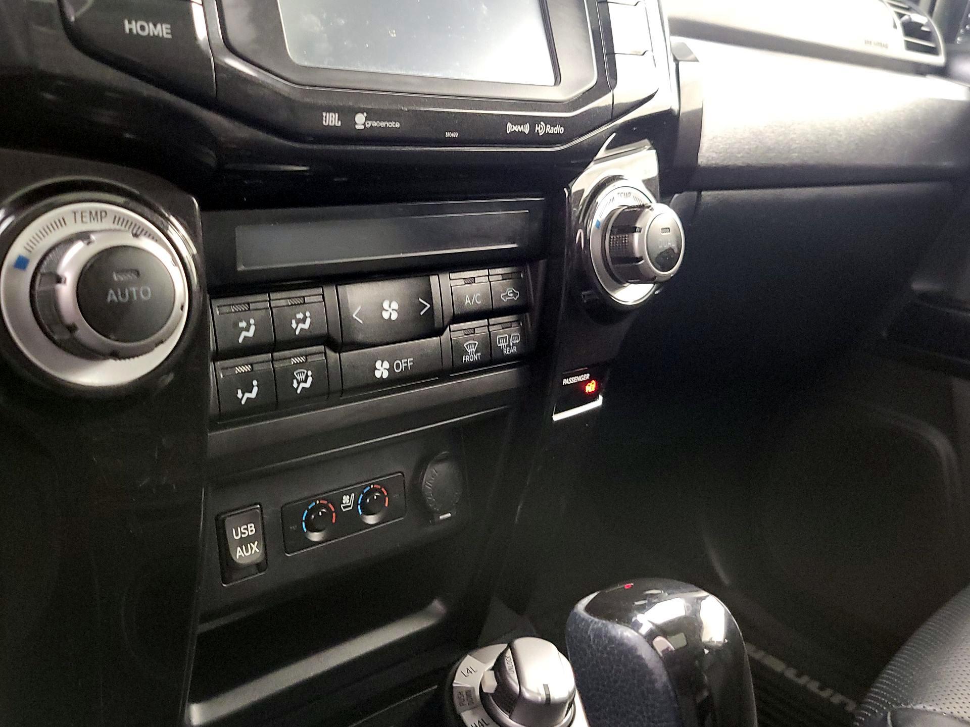 Thumbnail: 2019 Toyota 4Runner - 17