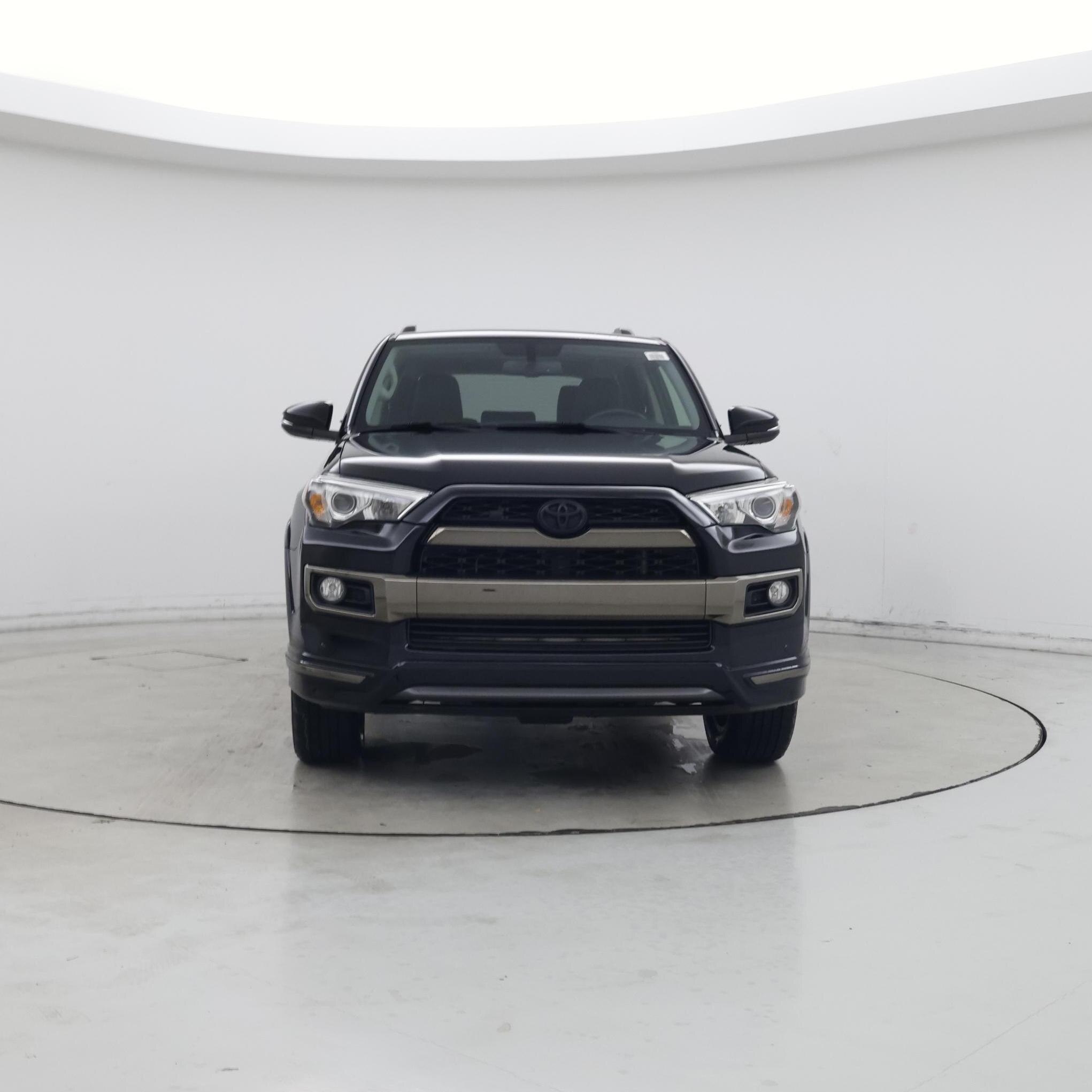 Thumbnail: 2019 Toyota 4Runner - 5
