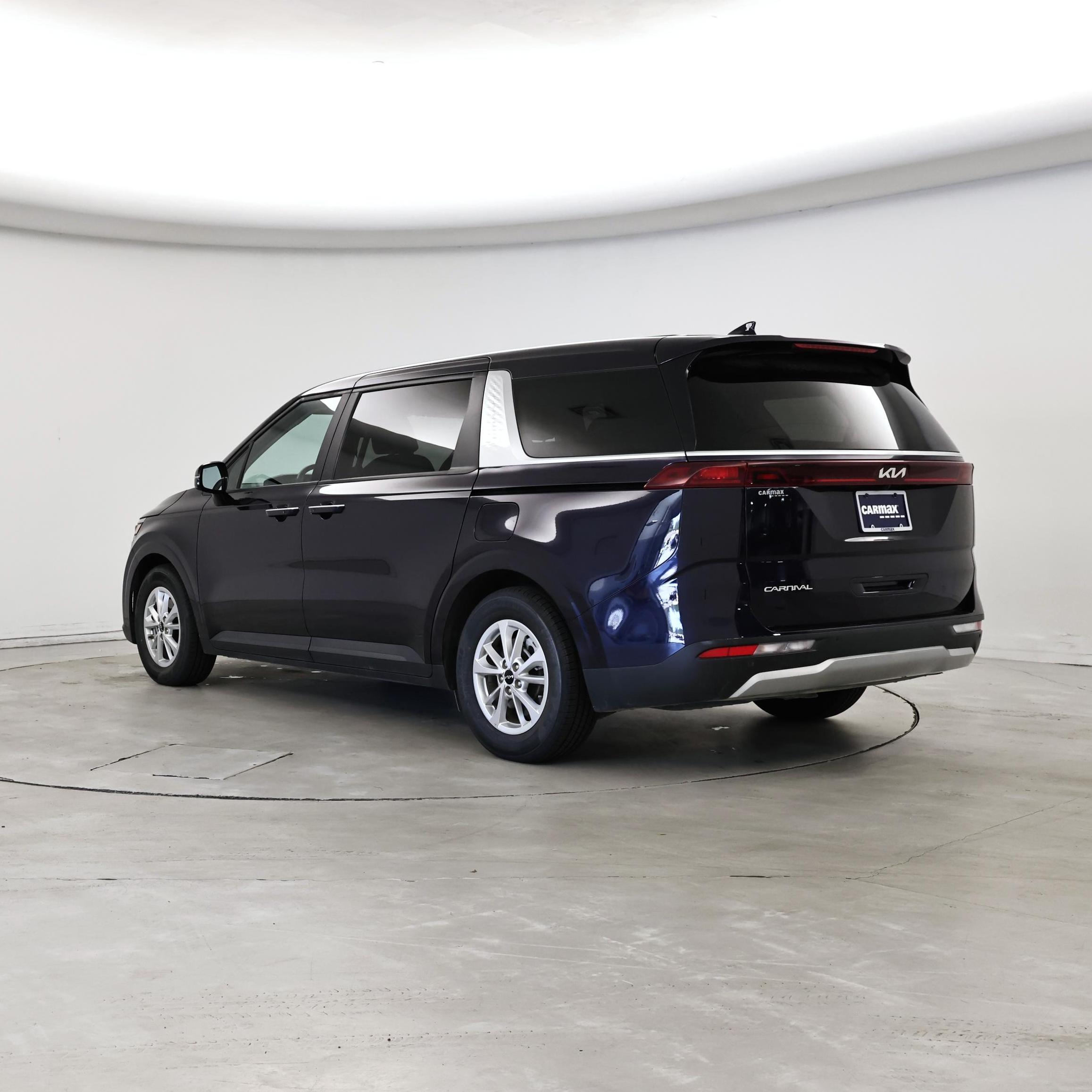 Thumbnail: 2024 Kia Carnival - 2