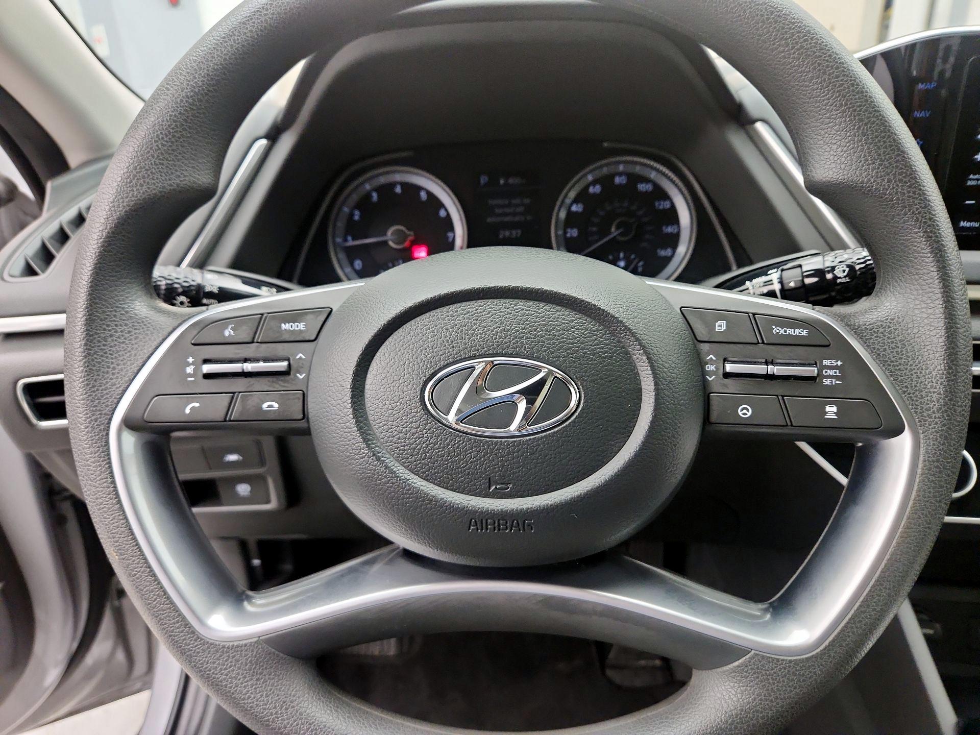 Thumbnail: 2023 Hyundai Sonata - 10